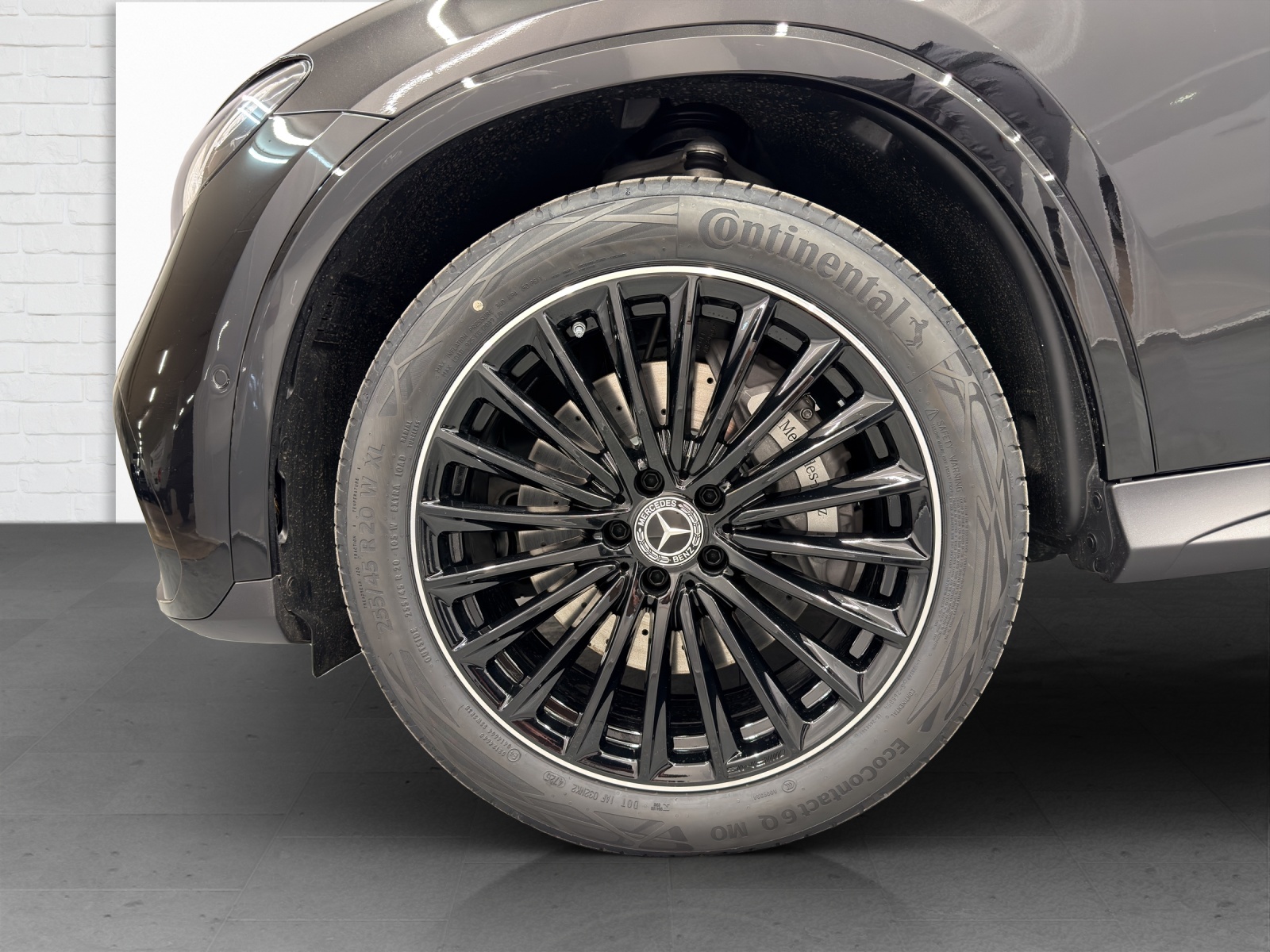 MERCEDES-BENZ GLC 400 e AMG Line 4Matic EQ Star-image-5
