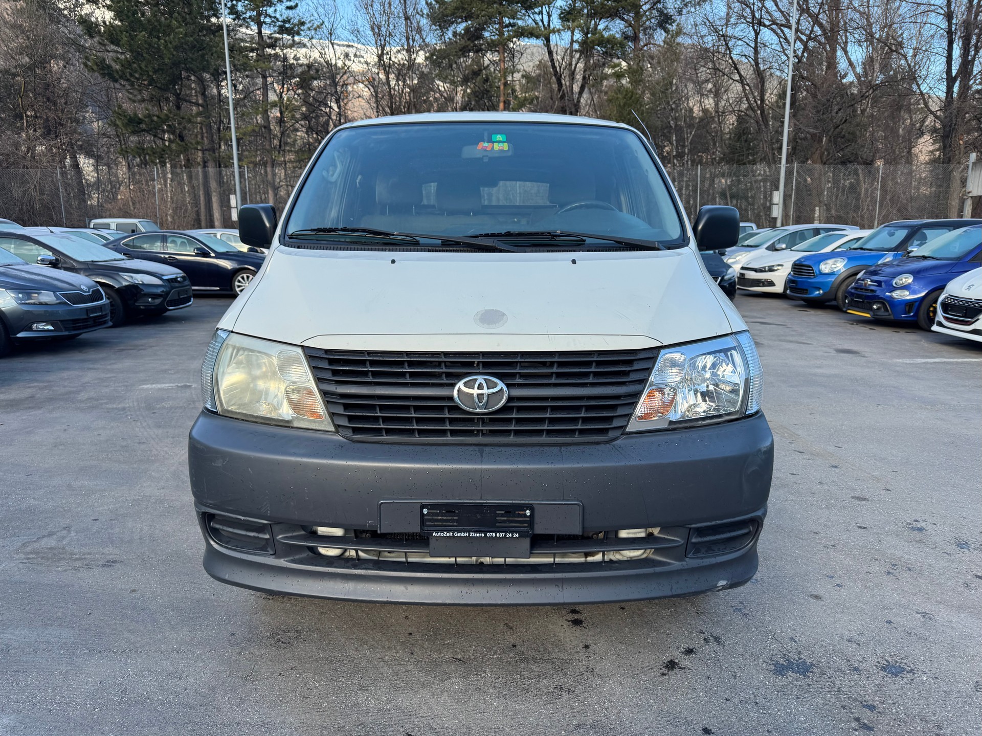 TOYOTA Hiace D-4D Van 4WD SWB-image-0