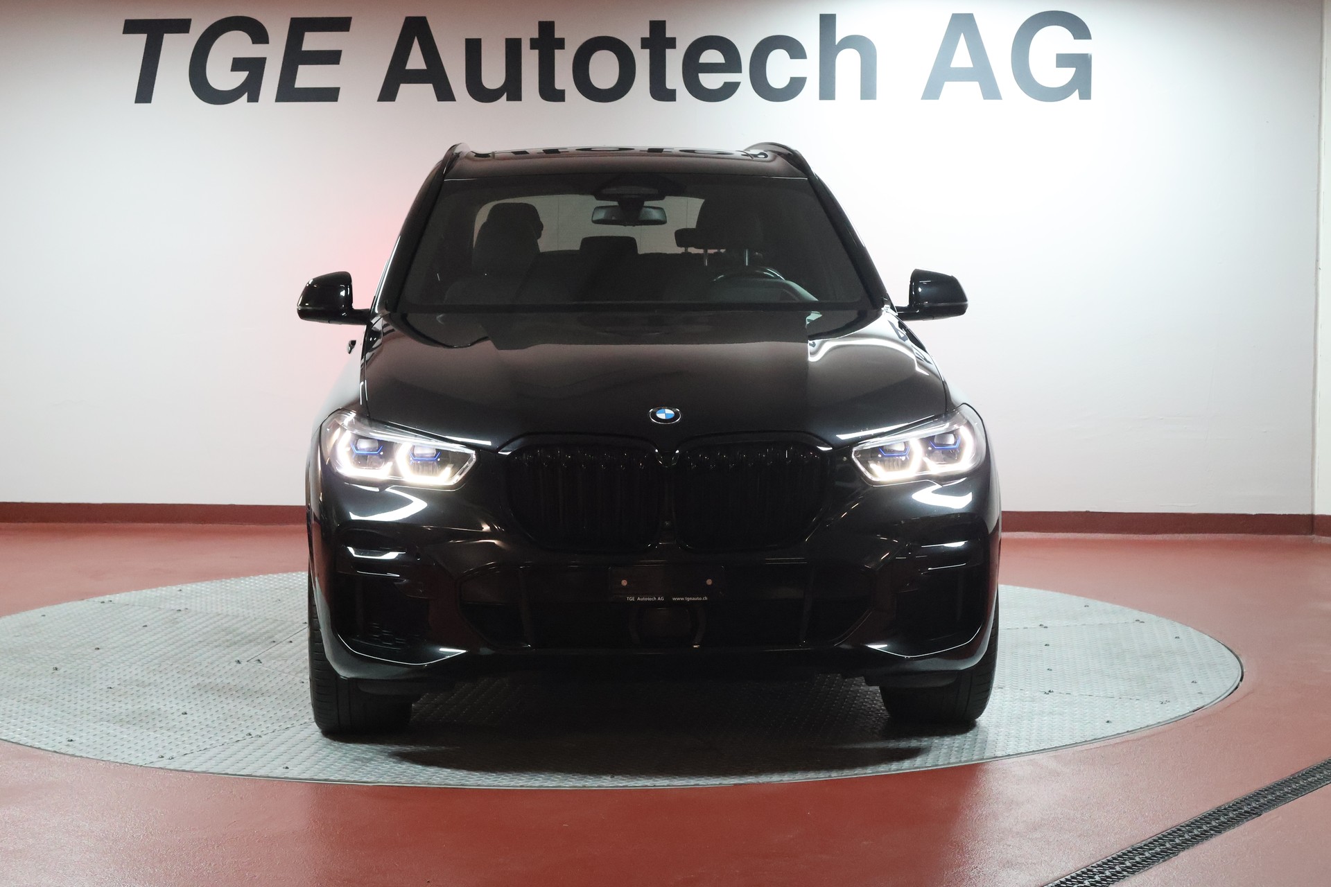 BMW X5 xDrive 48V 30d M Sport Steptronic-image-1