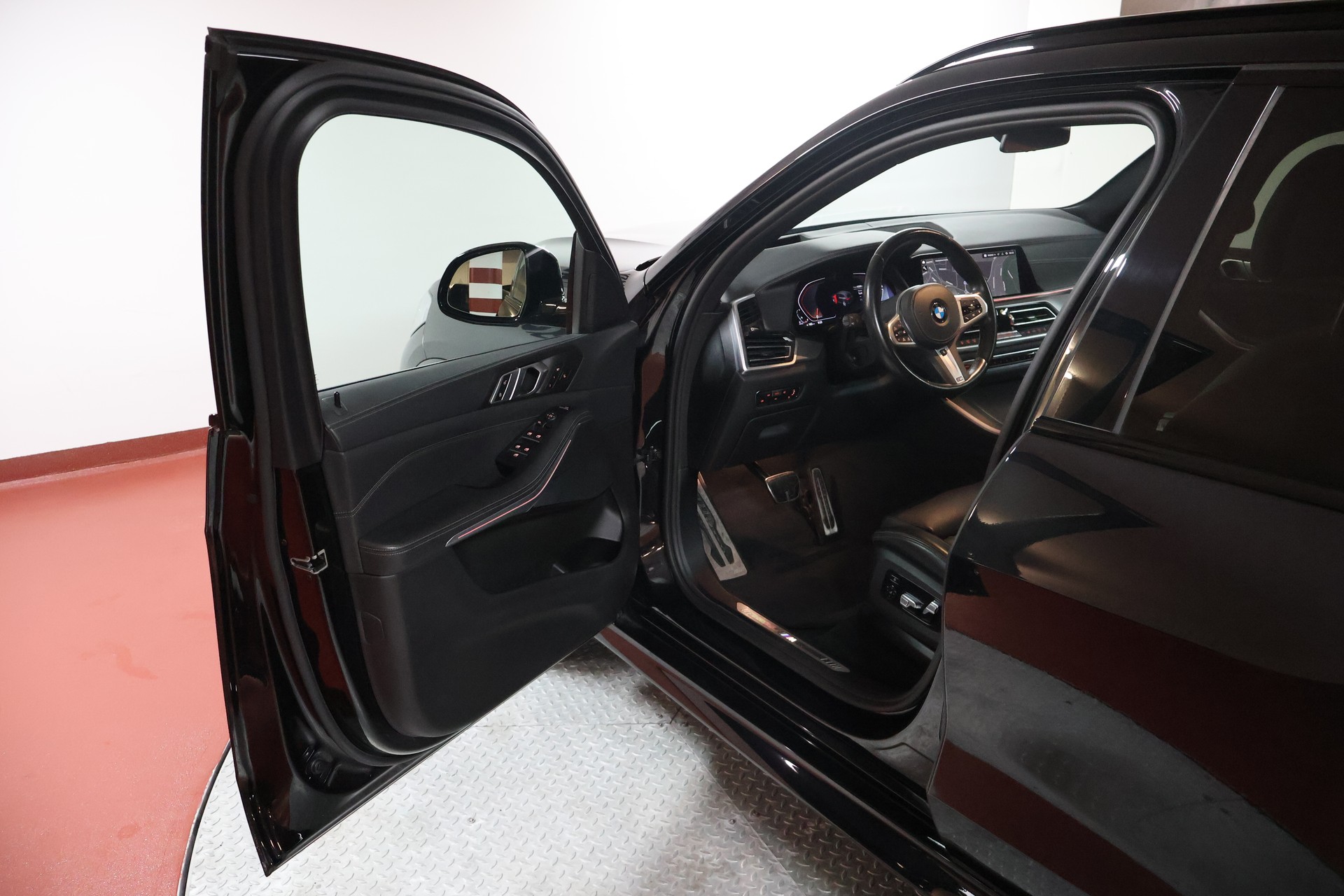BMW X5 xDrive 48V 30d M Sport Steptronic-image-4