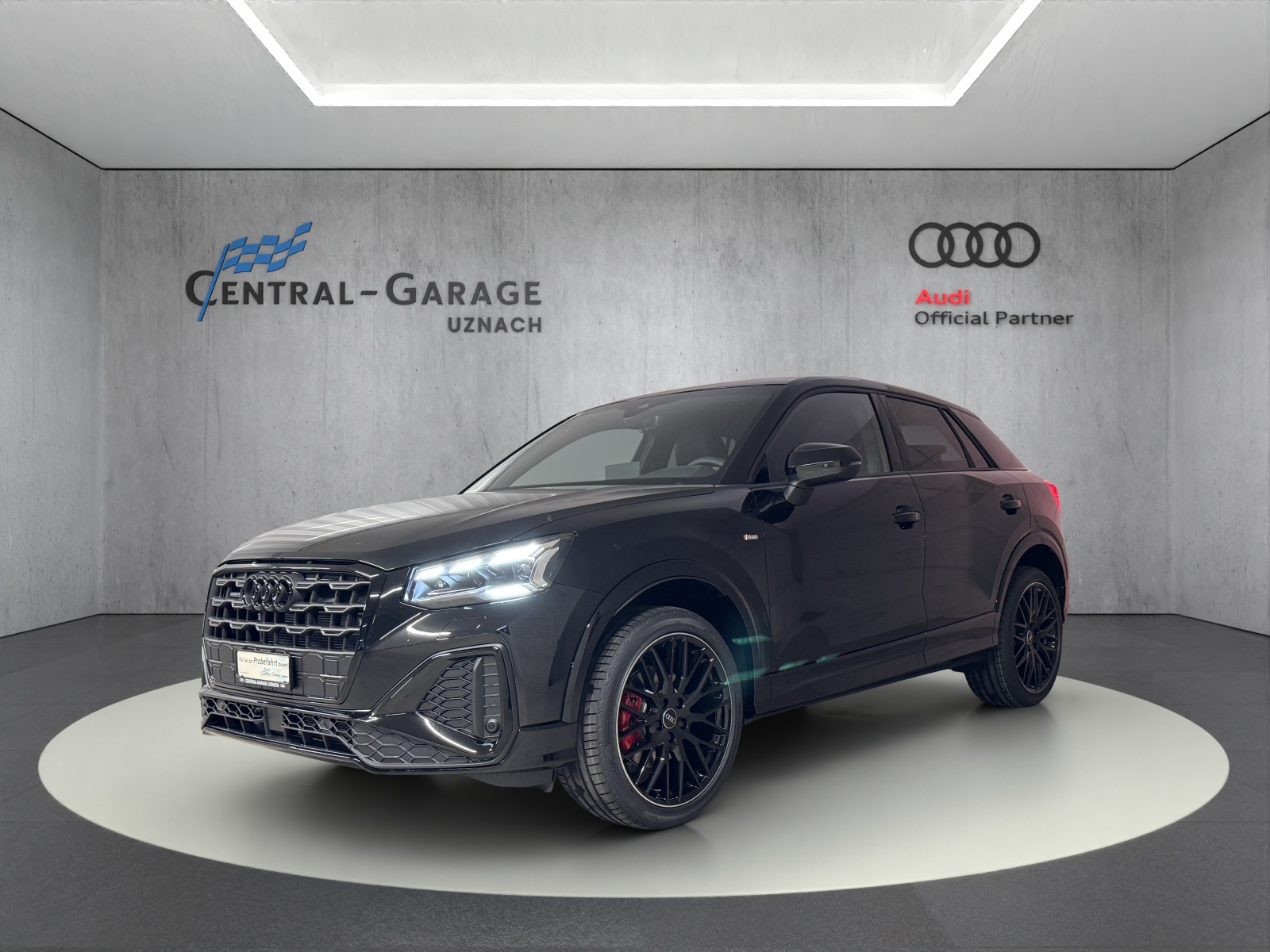 AUDI Q2 40 TFSI S line Attraction quattro (SUV / GelÃ¤ndewagen)