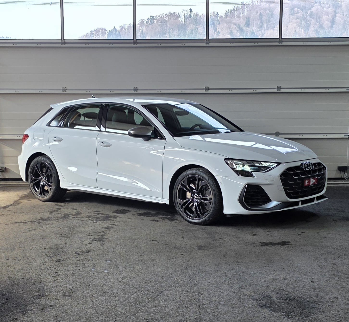 AUDI S3 Sportback TFSI quattro S-tronic *Facelift mit 333PS*Sitzheizung*Rückfahrkamera*-image-6