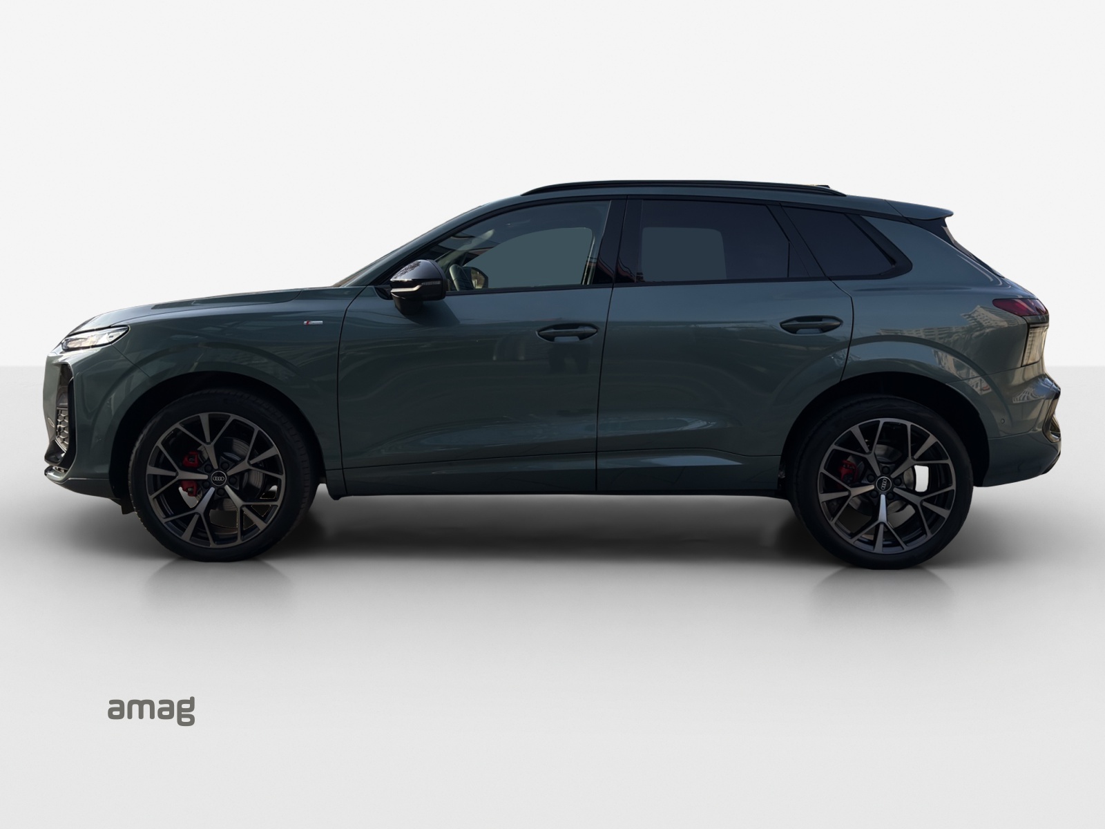 AUDI Q3 SUV 110 kW TFSI S tronic-image-1