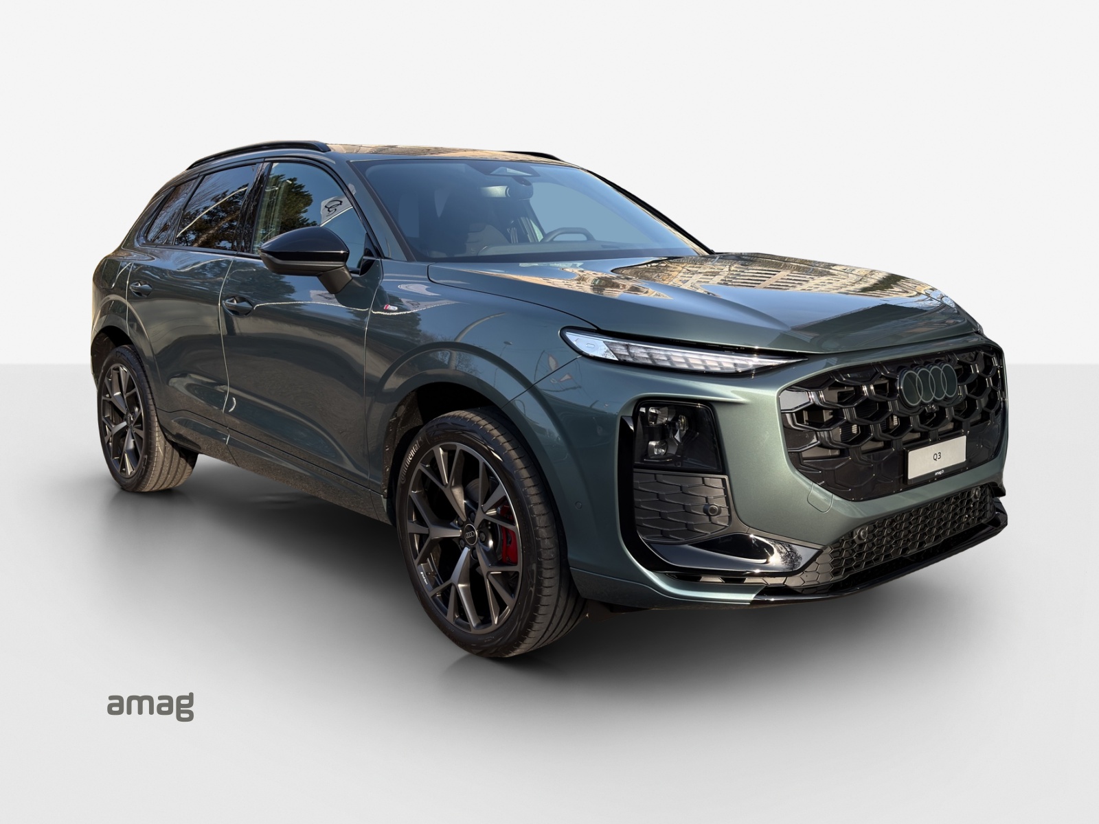 AUDI Q3 SUV 110 kW TFSI S tronic-image-7