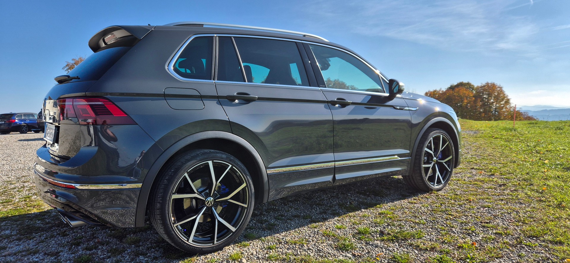 VW Tiguan 2.0TSI R 4Motion DSG-image-1