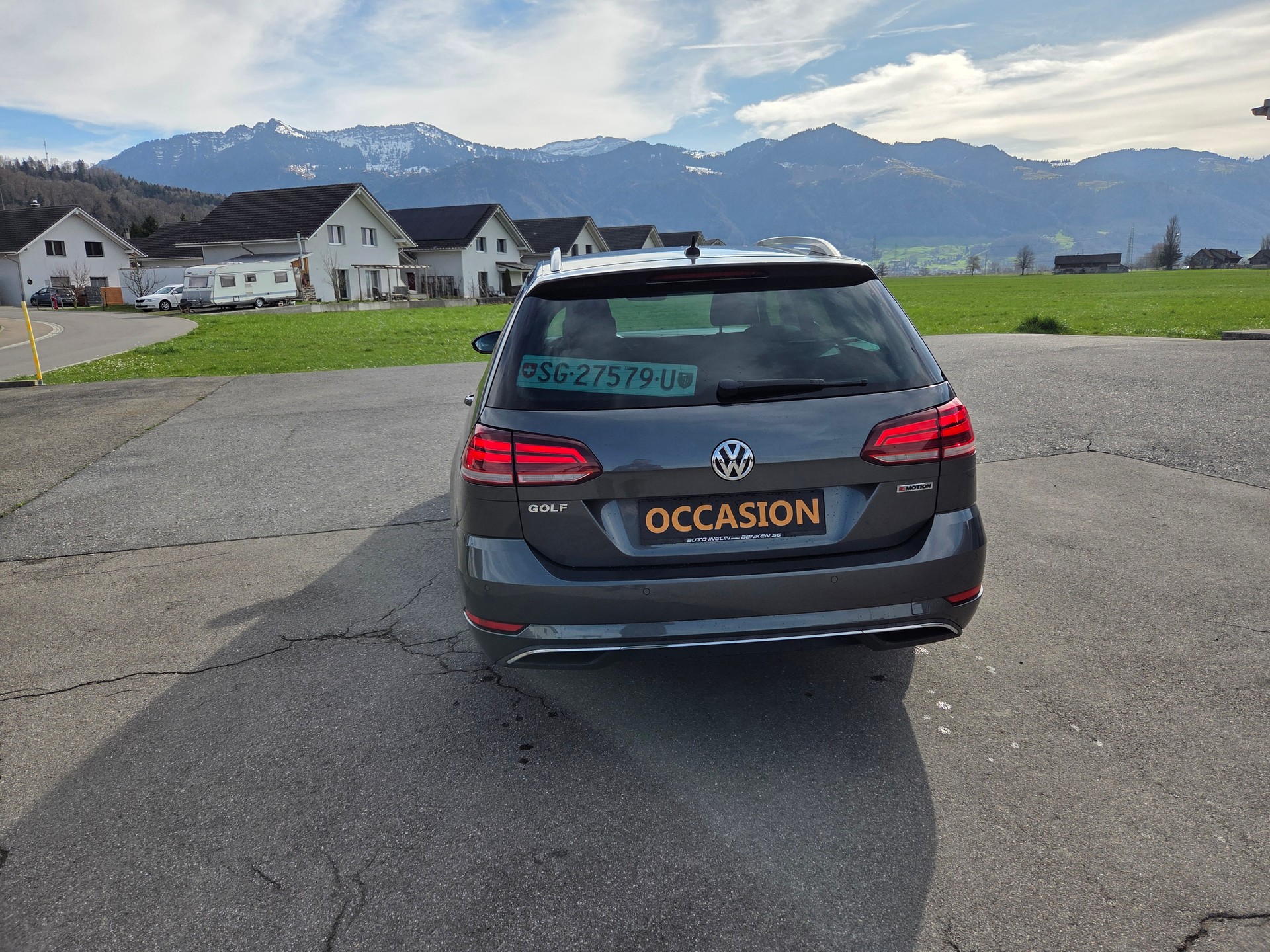 VW Golf Variant 2.0 TDI Comfortline 4Motion DSG-image-4