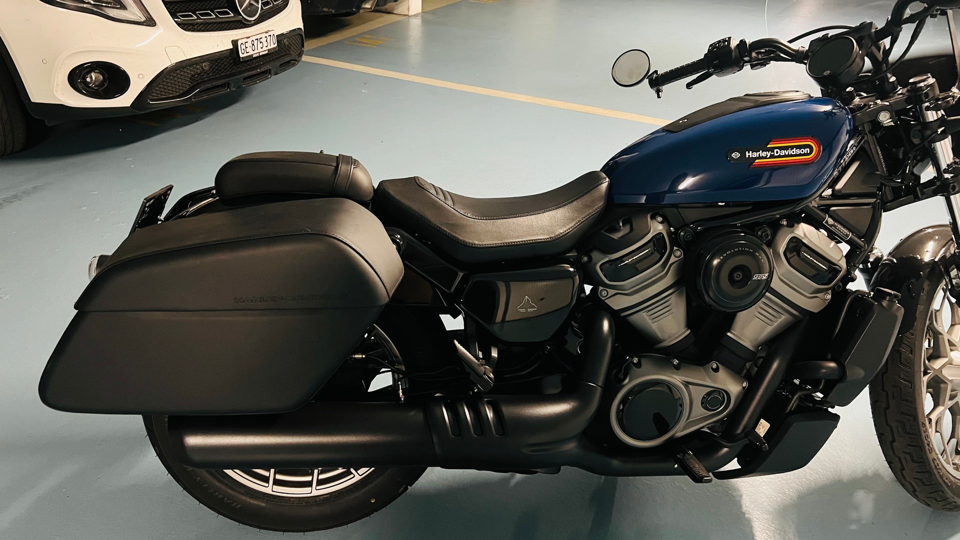 HARLEY-DAVIDSON 975S-image-4