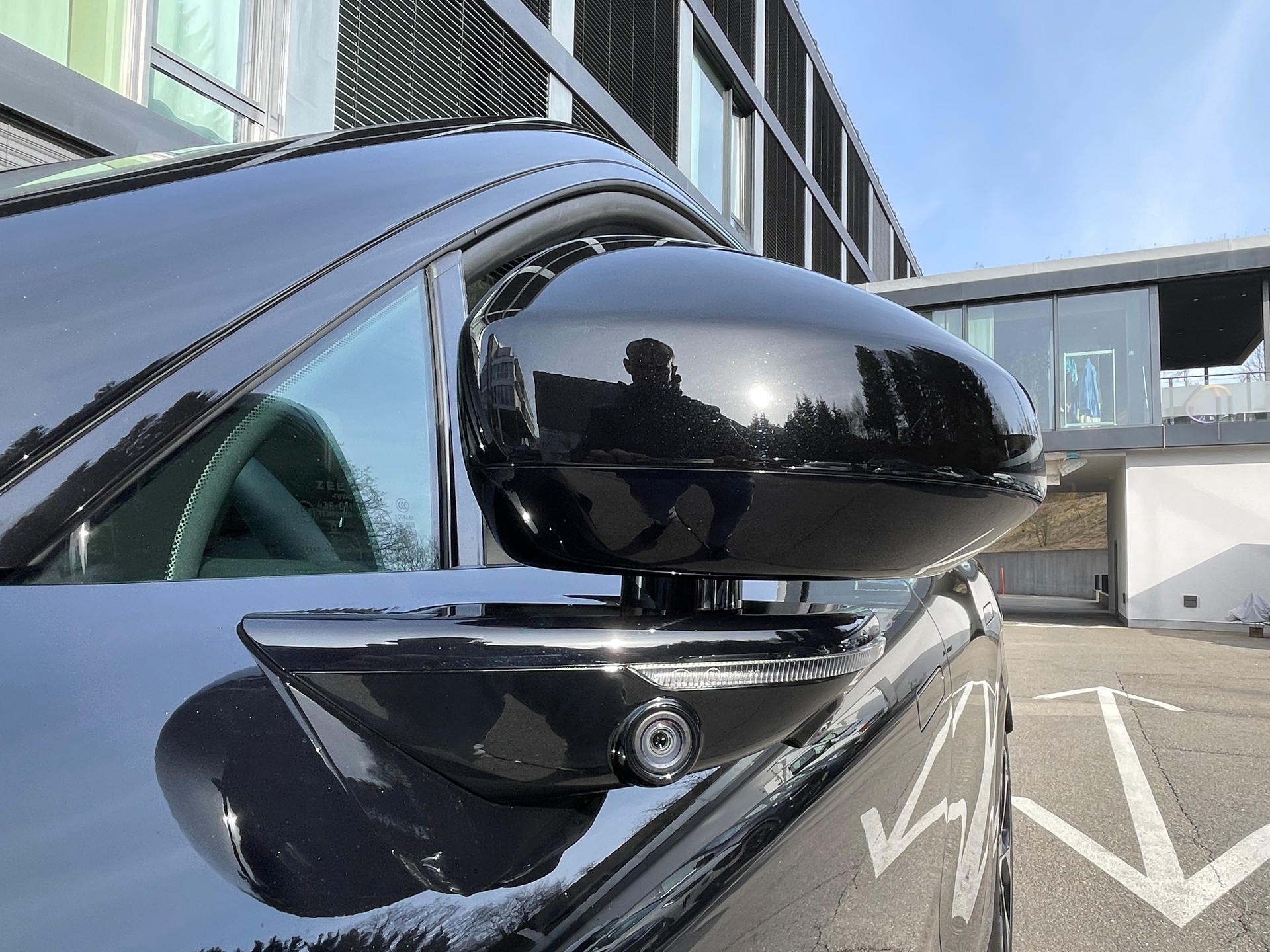 ZEEKR 7X 100kWh Privilege AWD mit Comfort und Cockpitpaket / MODELL 26-image-9