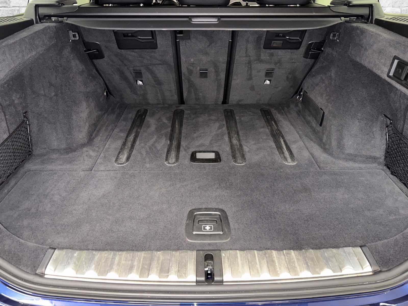 BMW 320d xDrive Touring Sport-image-22