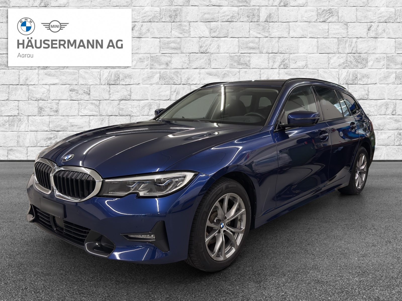 BMW 320d xDrive Touring Sport-image-0