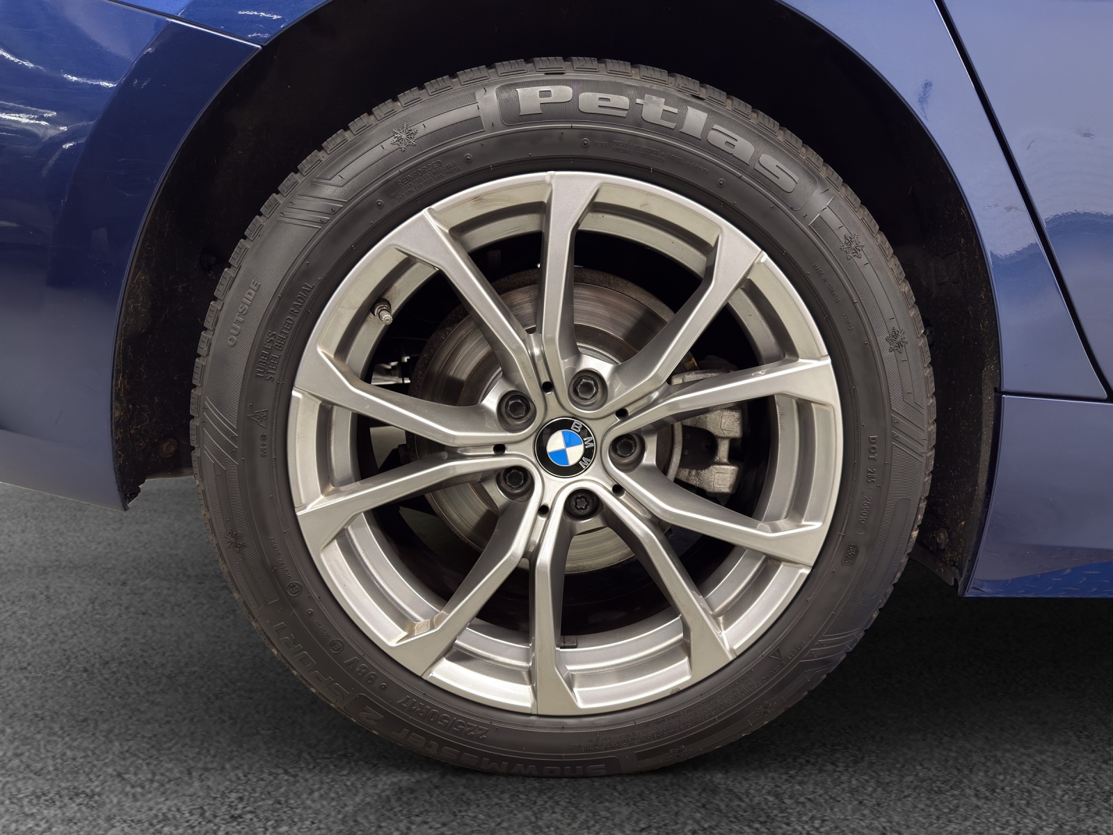 BMW 320d xDrive Touring Sport-image-10