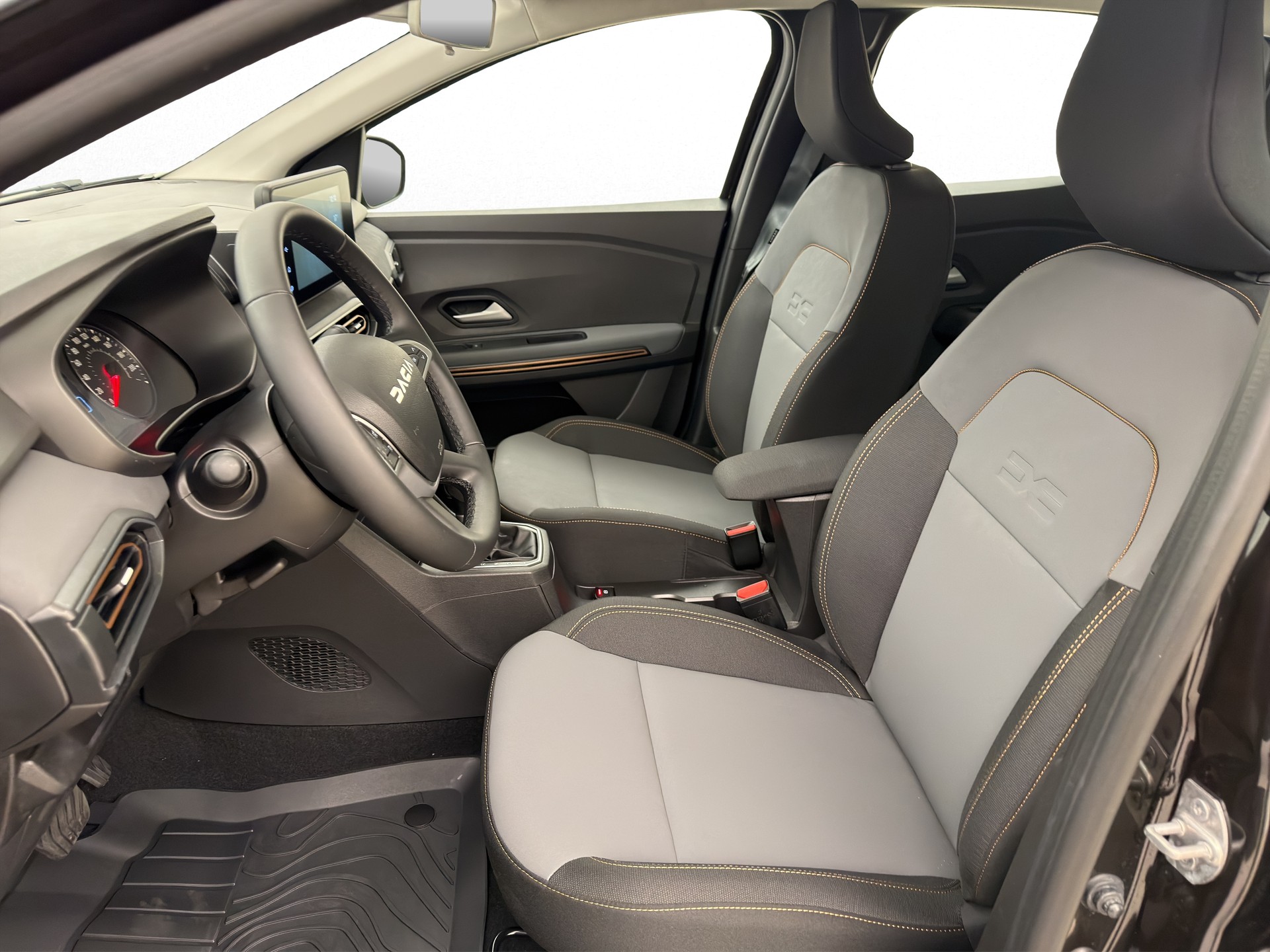DACIA Sandero 1.0 TCe 90 Stepway EXTREME TCe 90 CVT-image-5