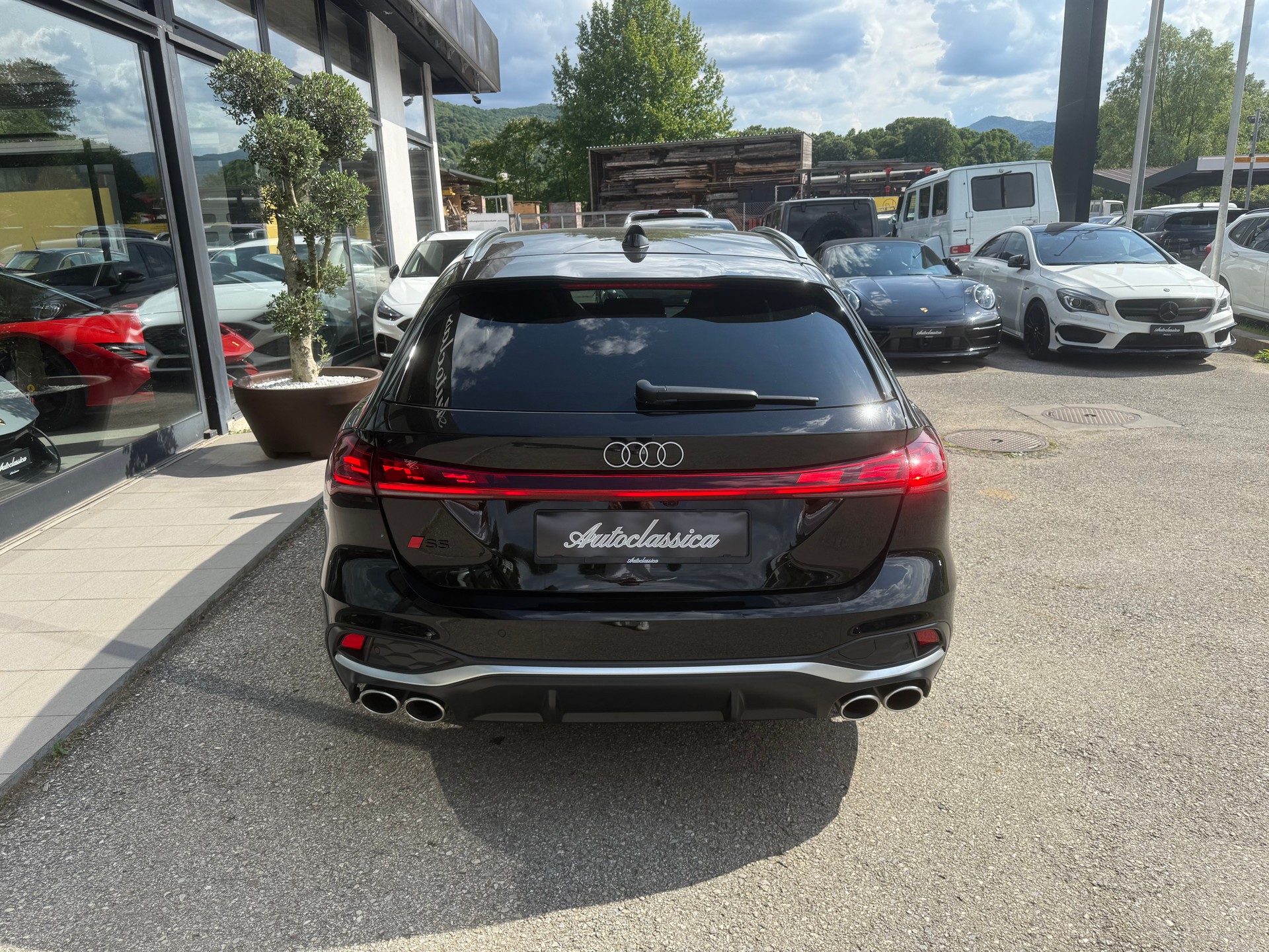 AUDI S5 Avant TFSI quattro S tronic-image-2
