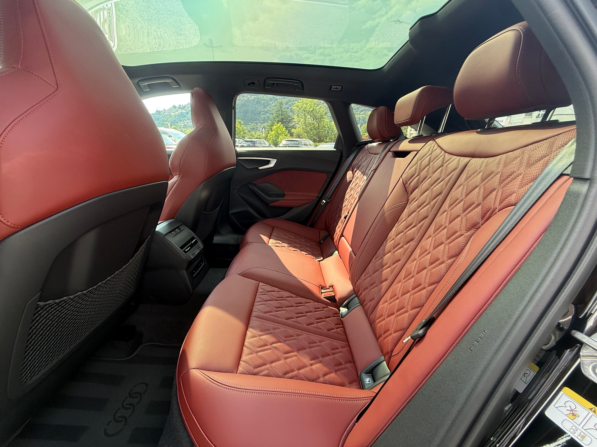 AUDI S5 Avant TFSI quattro S tronic-image-17