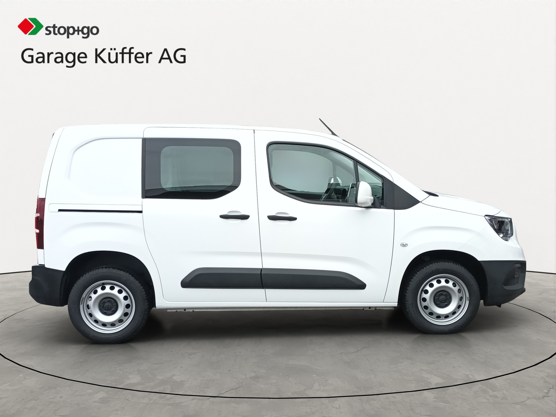 OPEL Combo 1.2 Cargo Essentia start/stop-image-3