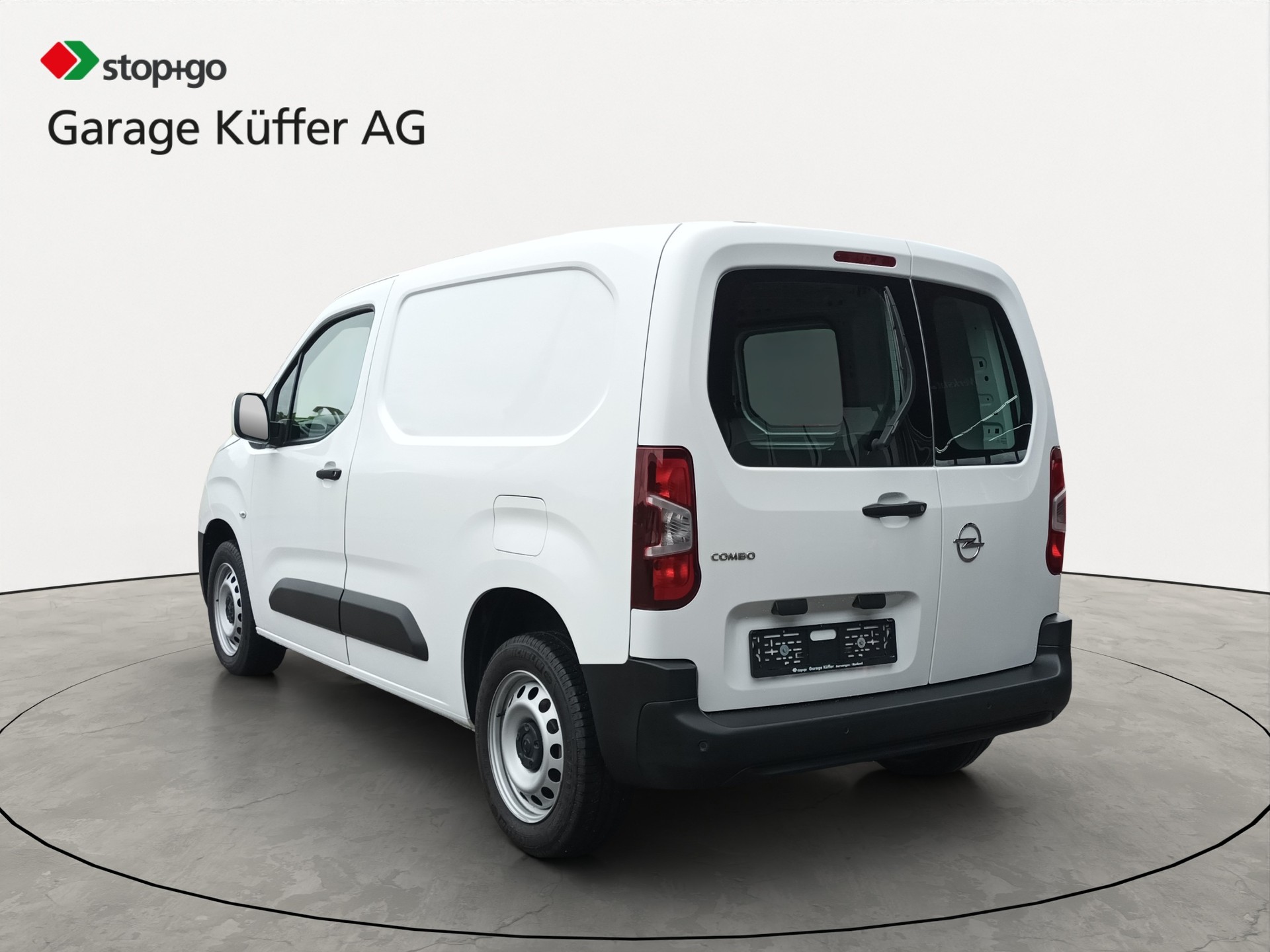OPEL Combo 1.2 Cargo Essentia start/stop-image-6
