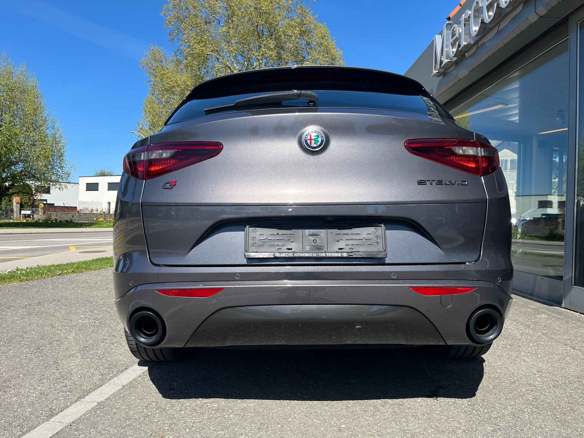 ALFA ROMEO Stelvio 2.0 Veloce Q4 Automatic-image-4
