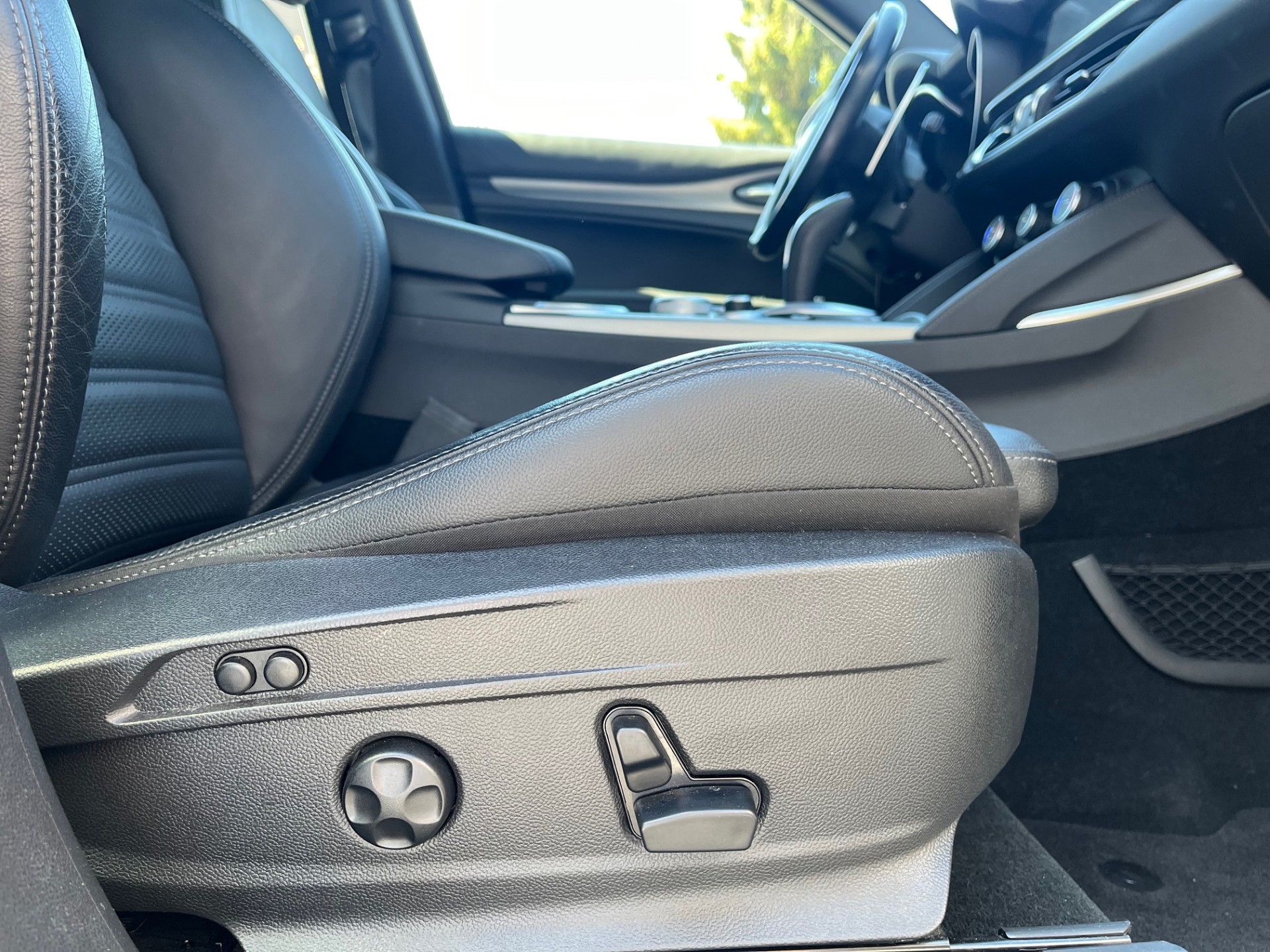 ALFA ROMEO Stelvio 2.0 Veloce Q4 Automatic-image-10