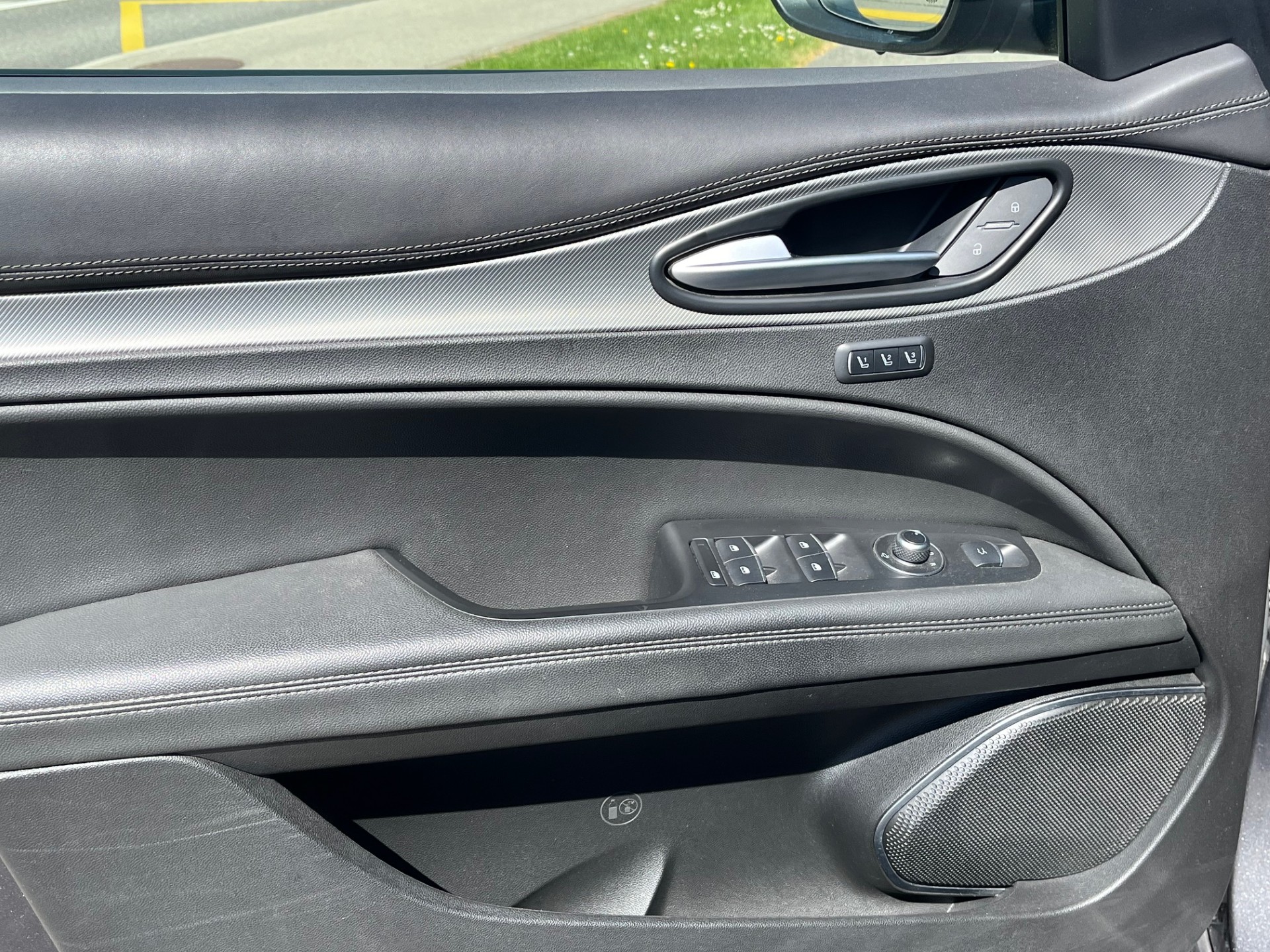 ALFA ROMEO Stelvio 2.0 Veloce Q4 Automatic-image-21