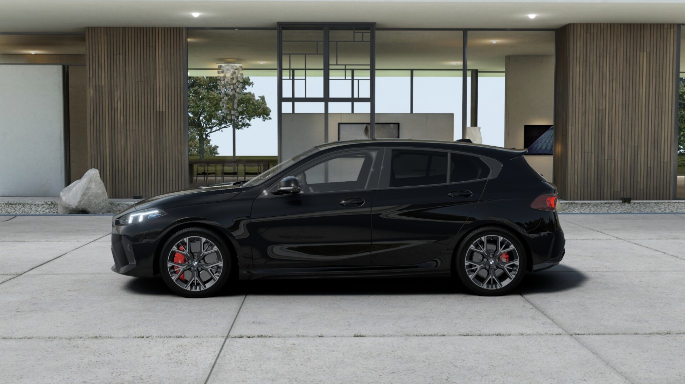 BMW 123 xDrive M Sport Pro Steptronic-image-6