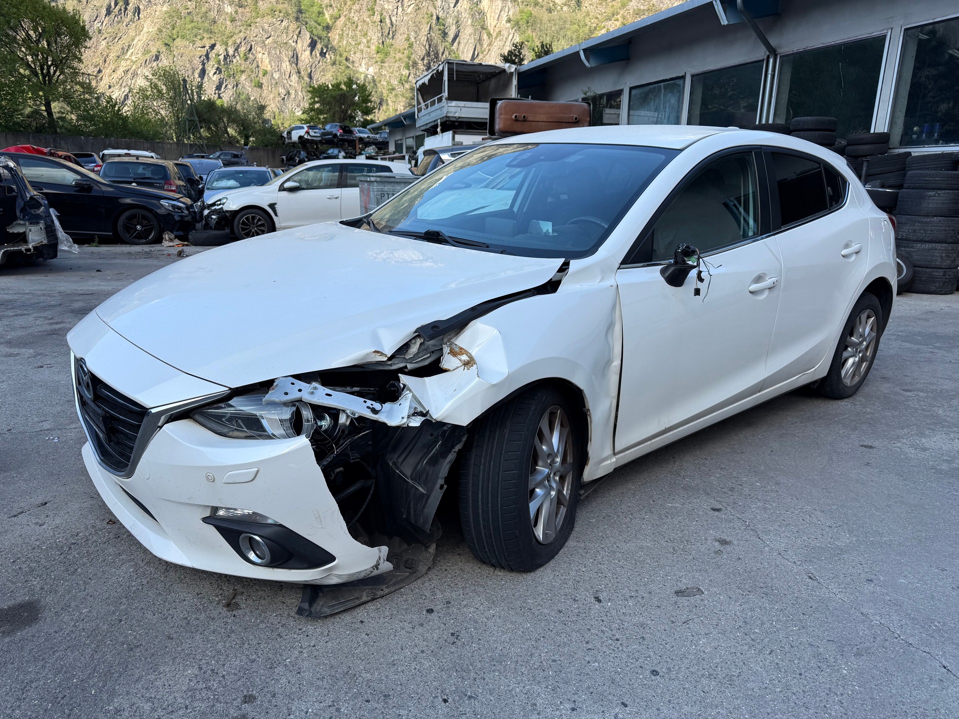 MAZDA 3 2.2 16V CD Ambition Activematic-image-0