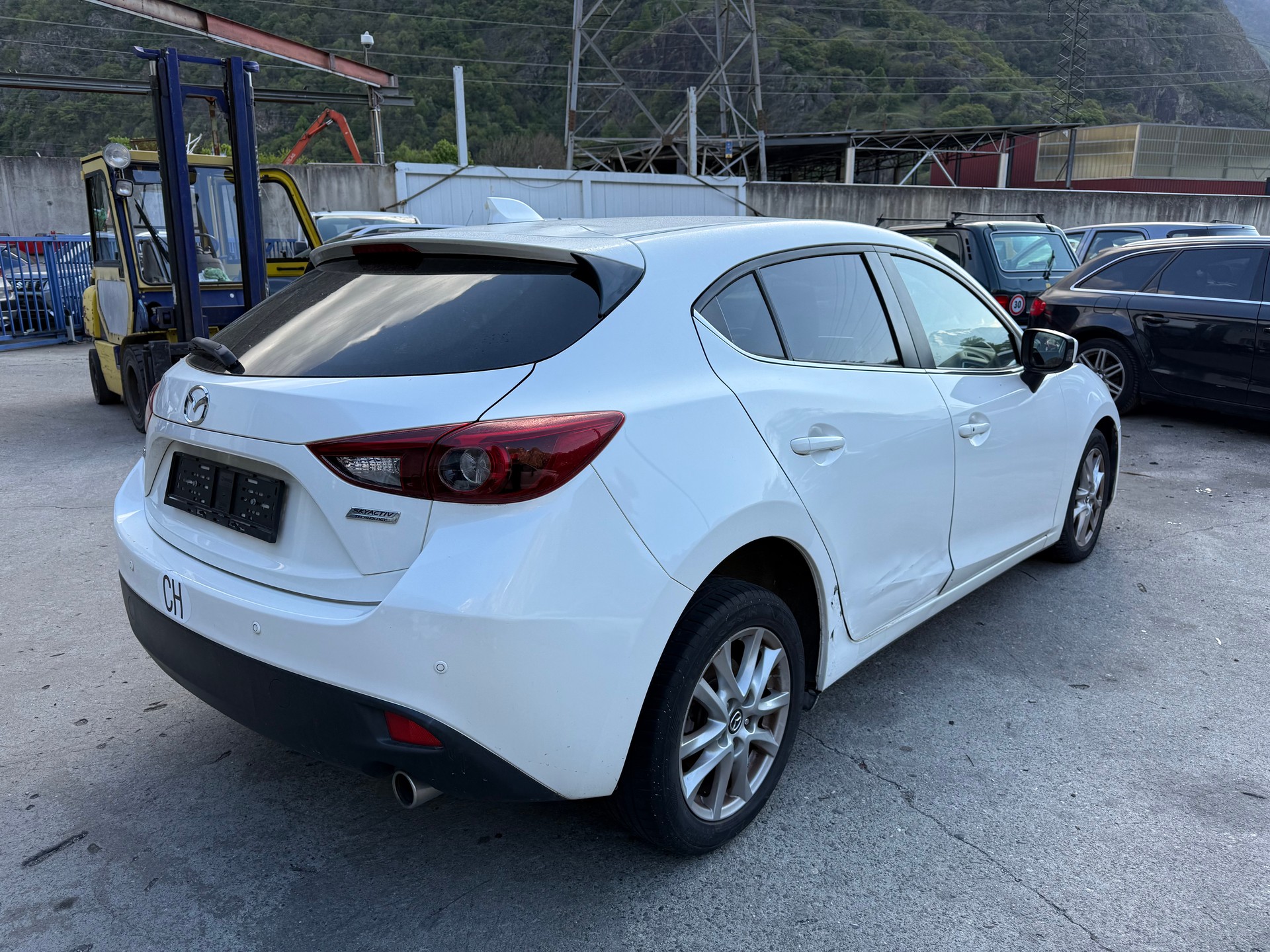 MAZDA 3 2.2 16V CD Ambition Activematic-image-6