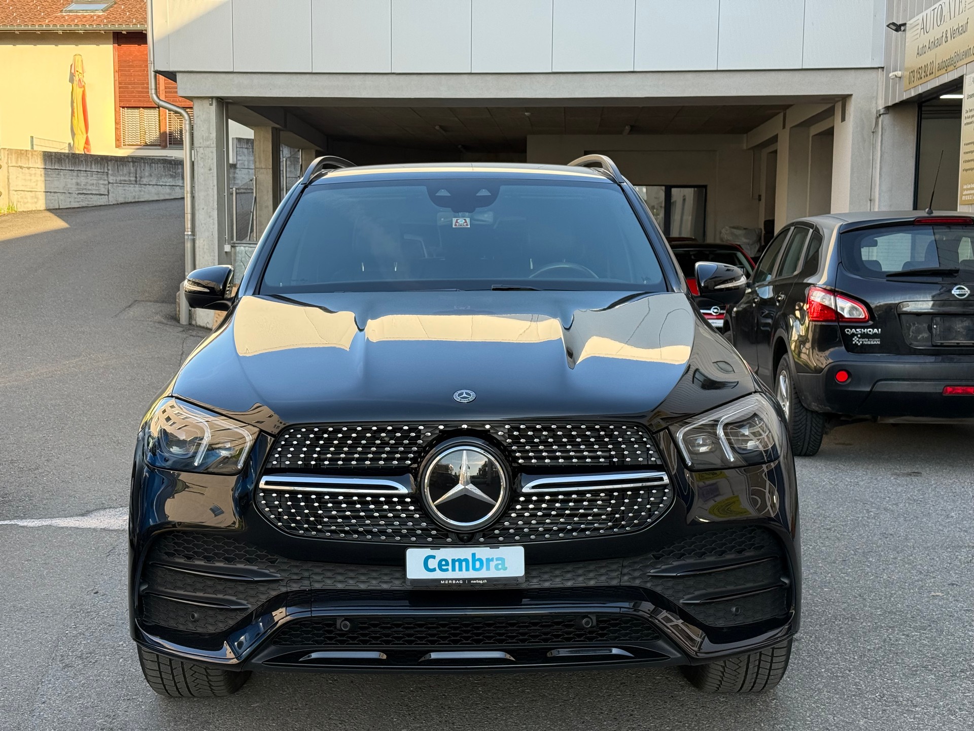 MERCEDES-BENZ GLE 450 4Matic AMG Line 9G-Tronic-image-2