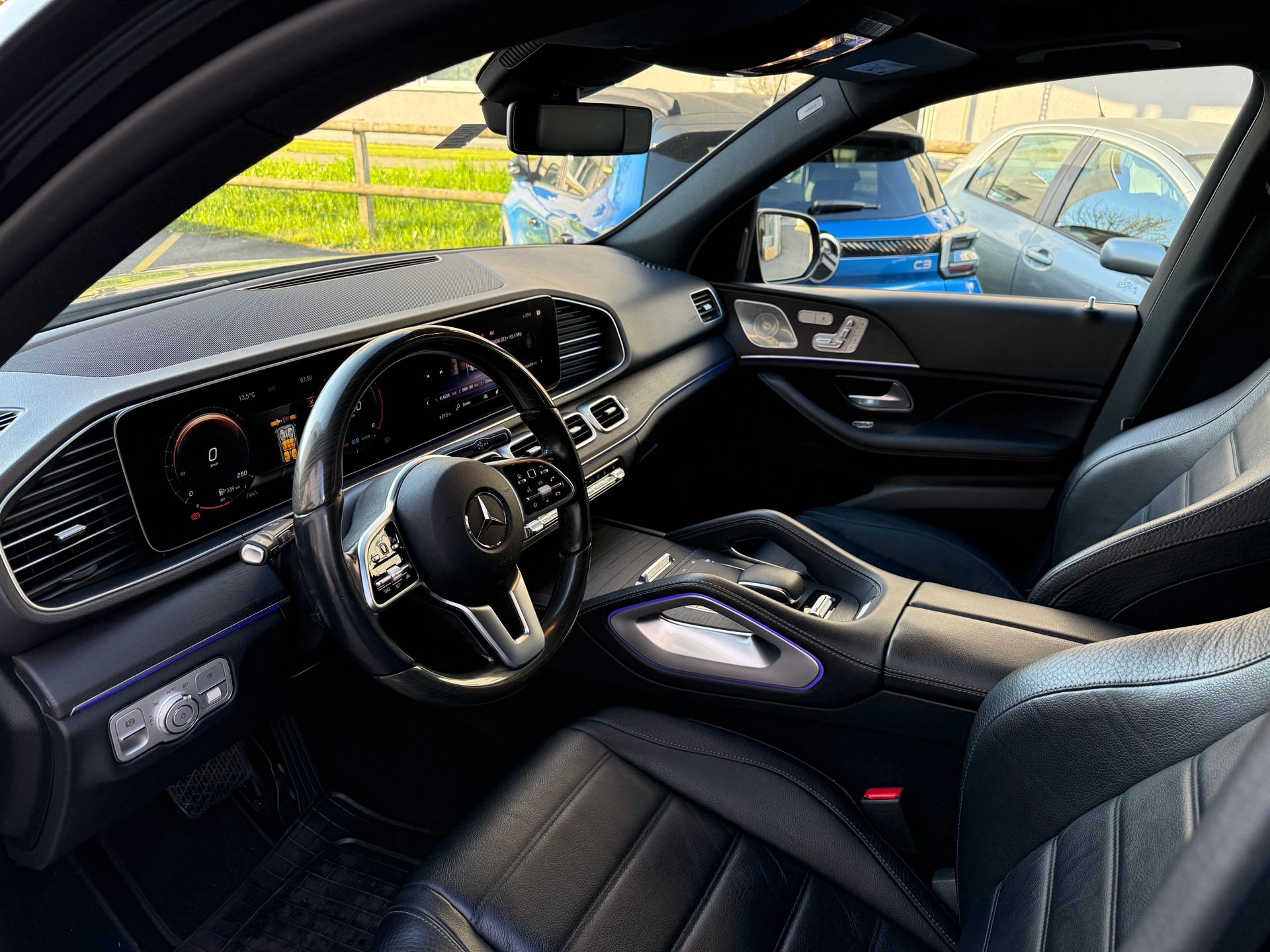 MERCEDES-BENZ GLE 450 4Matic AMG Line 9G-Tronic-image-8