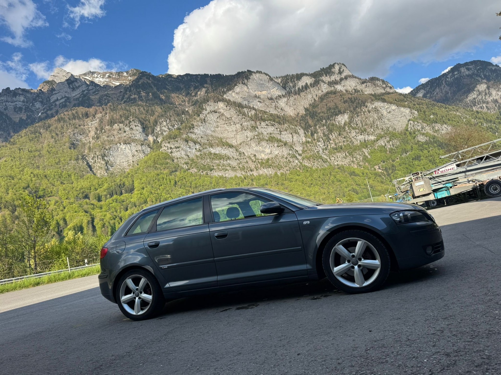 AUDI A3 Sportback 2.0 TDI Ambition-image-14