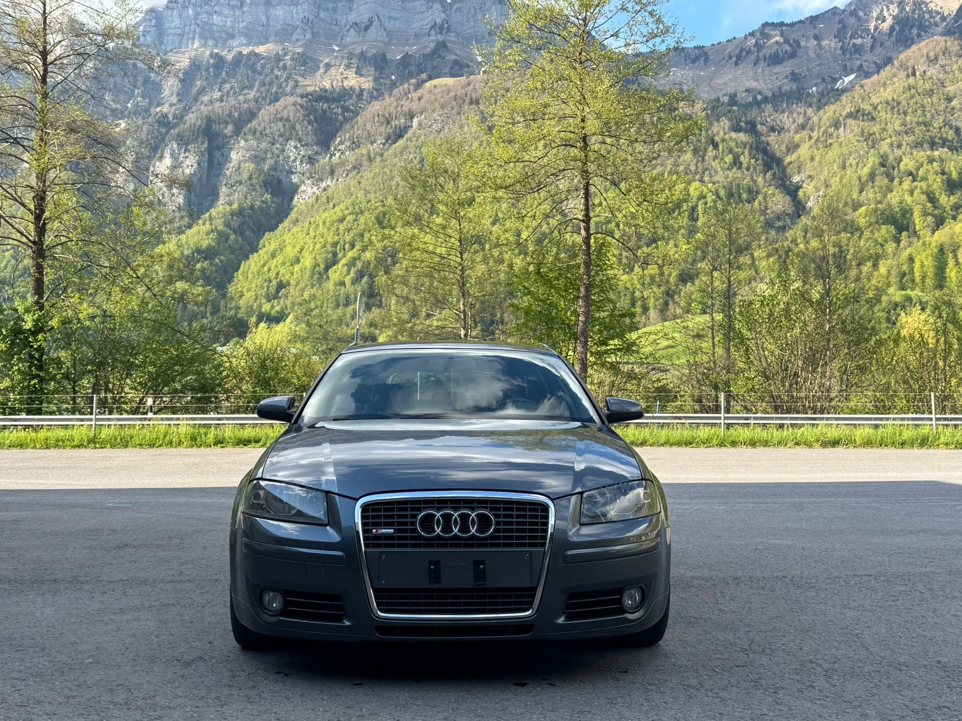 AUDI A3 Sportback 2.0 TDI Ambition-image-0