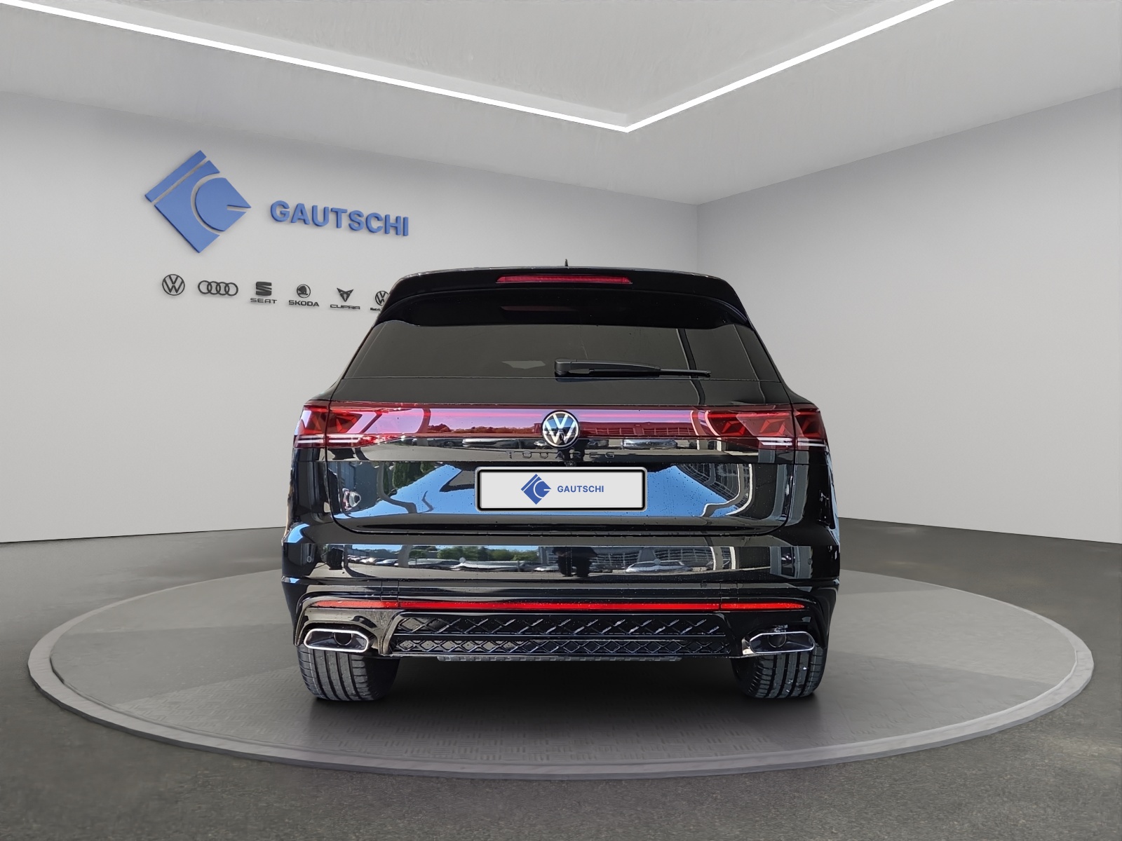VW Touareg 3.0 TDI R-Line Final Edition Tiptronic-image-3