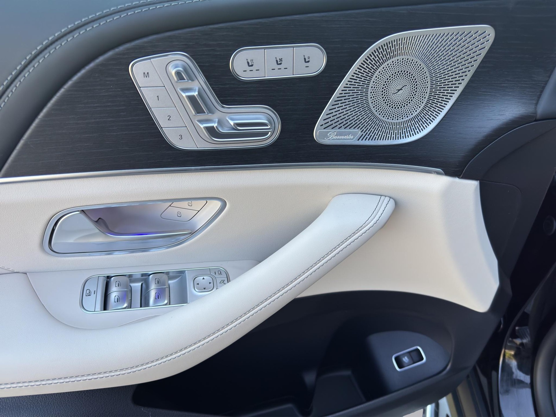 MERCEDES-BENZ GLE 63 S AMG 4matic+-image-11
