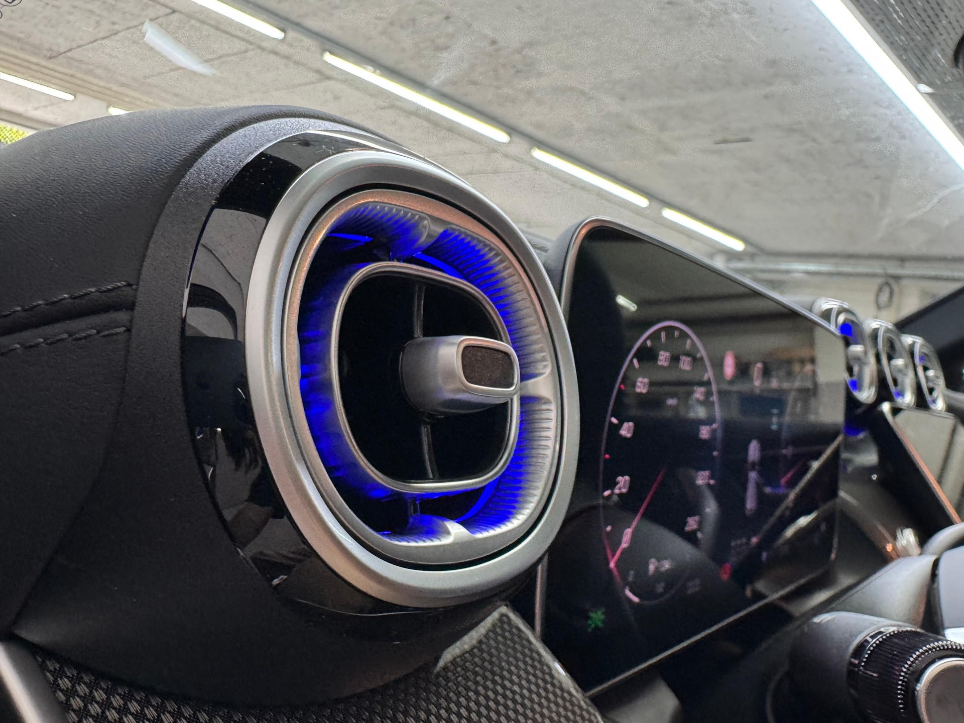 MERCEDES-BENZ GLC 450d 4Matic-image-16