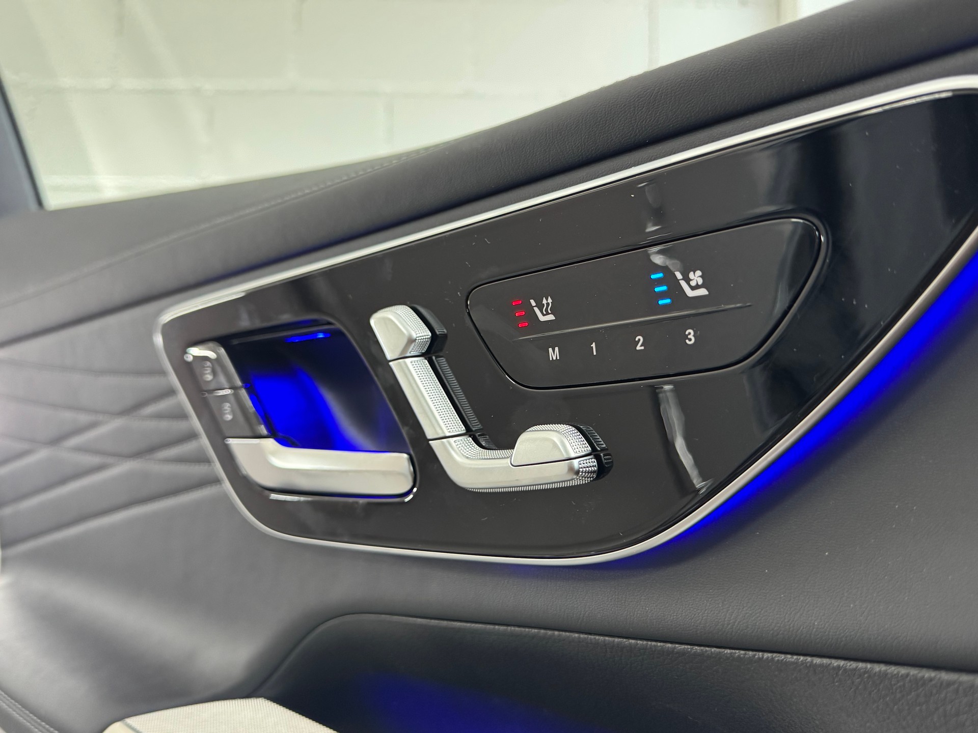 MERCEDES-BENZ GLC 450d 4Matic-image-14