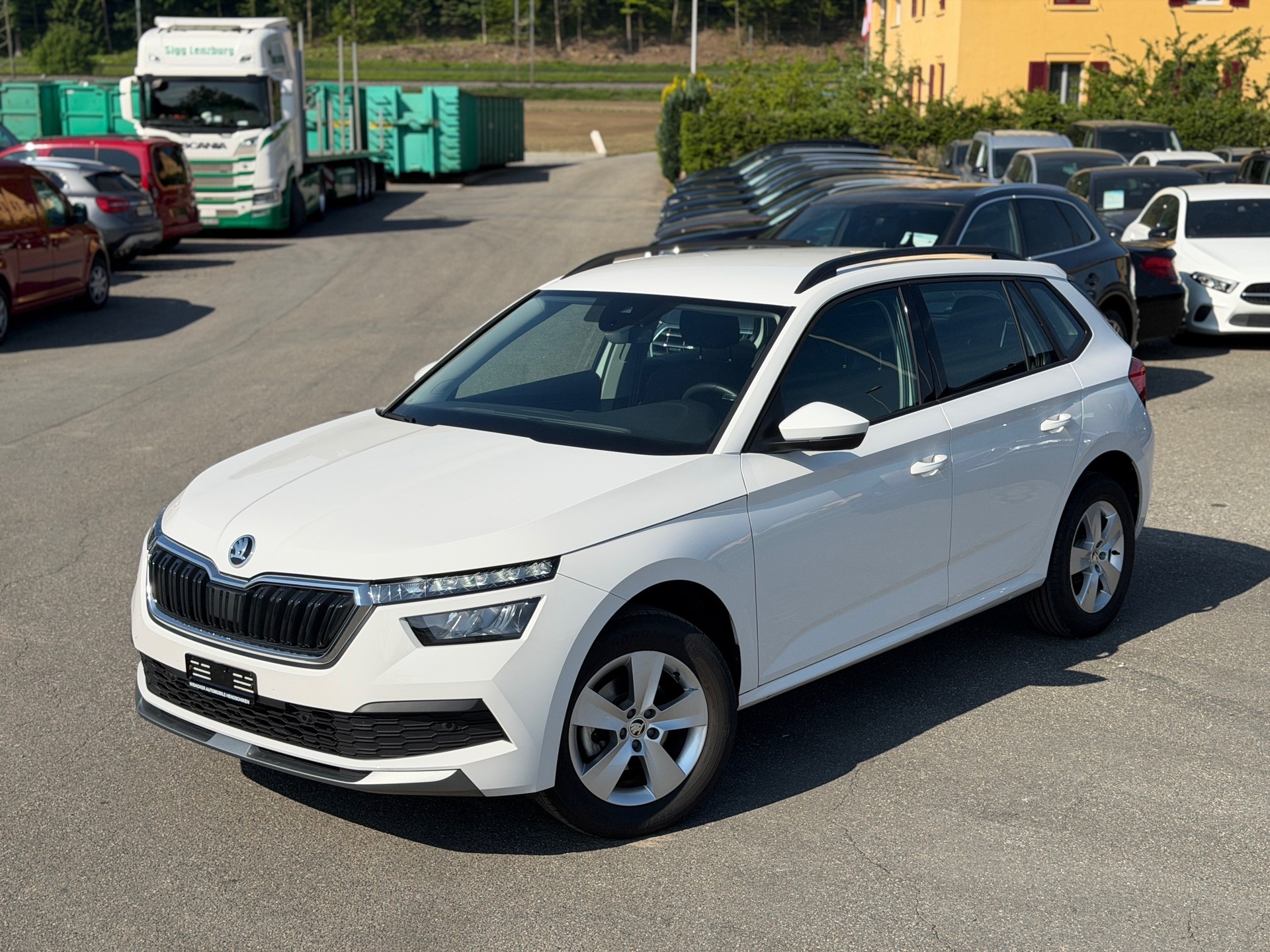 SKODA Kamiq 1.0 TSI Ambition DSG-image-12