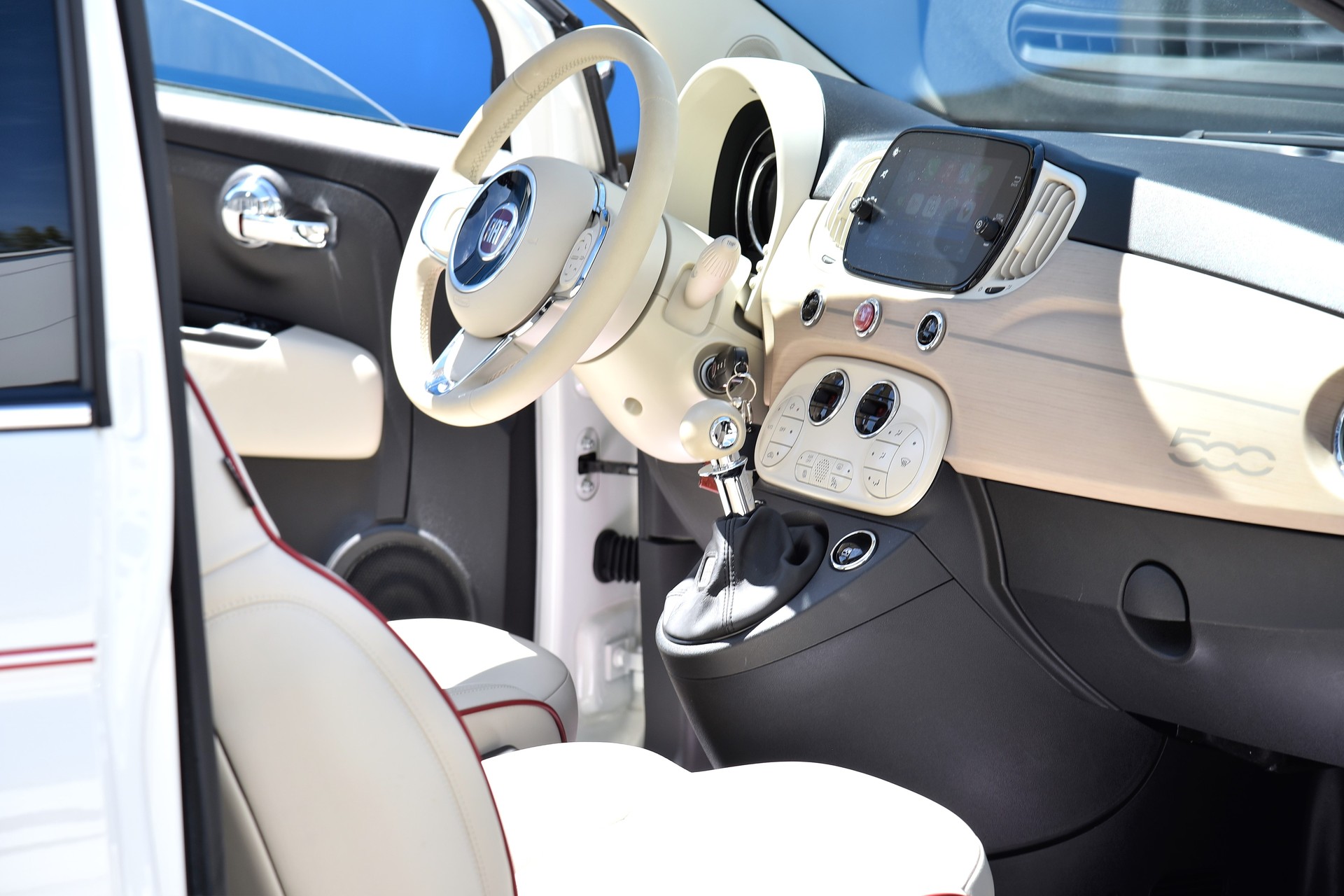FIAT 500C 0.9 Twinair Dolcevita-image-4