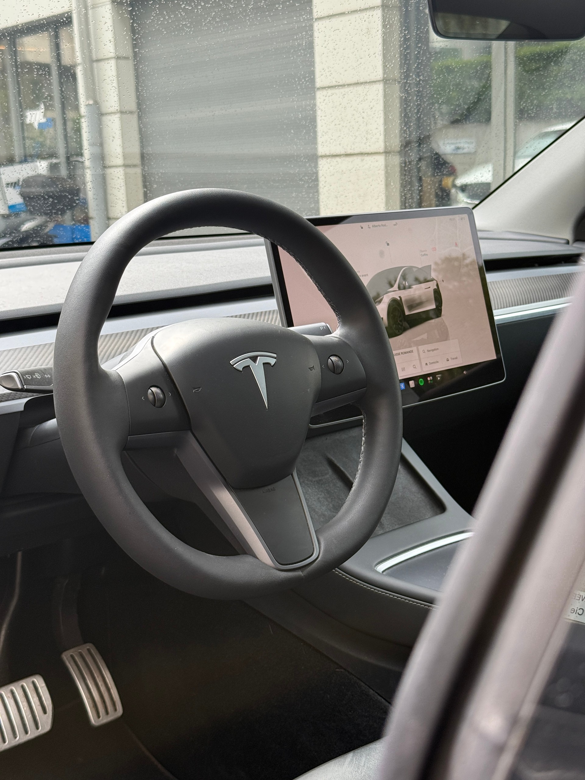 TESLA Model Y Performance-image-8