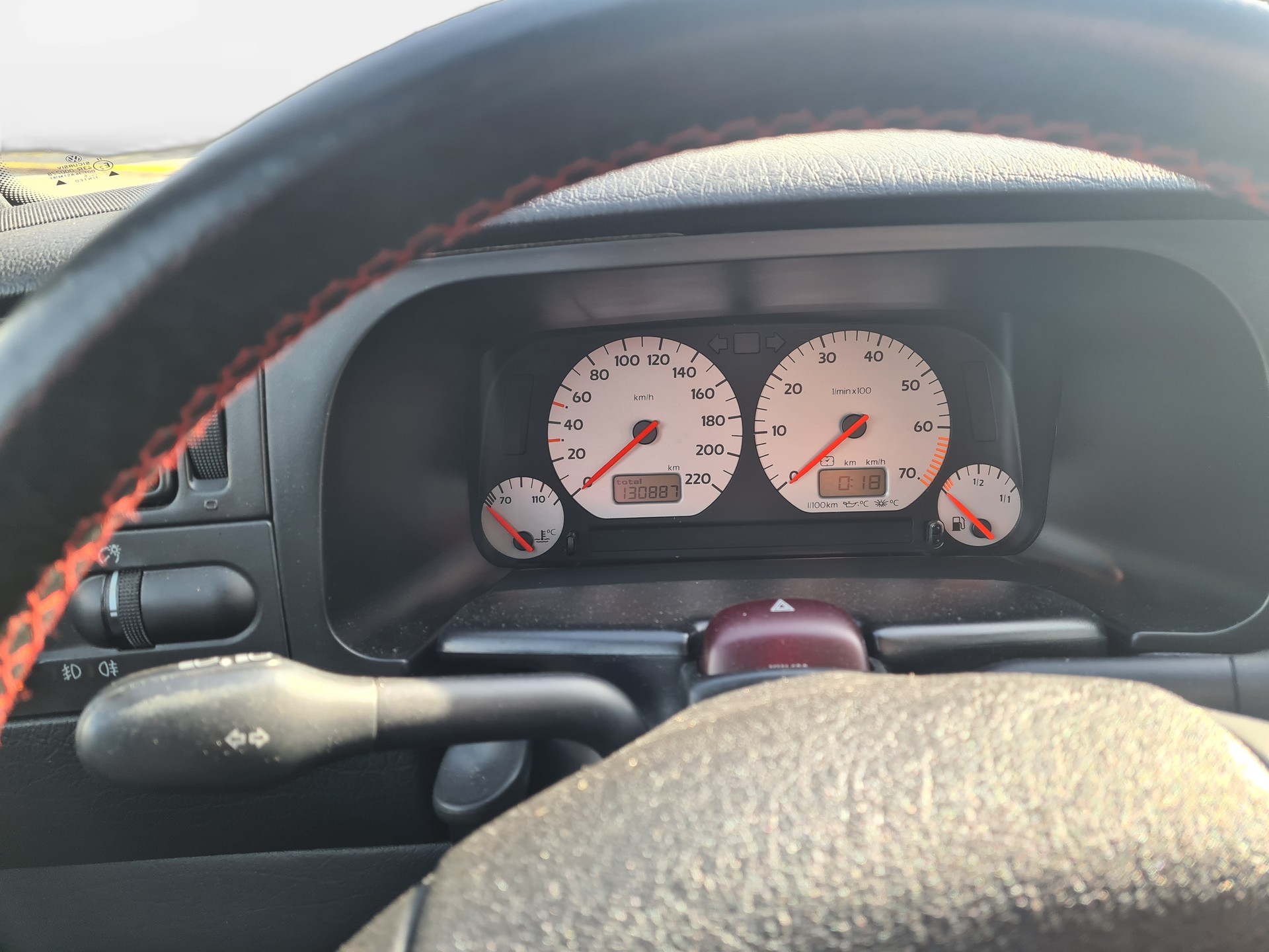 VW Golf 2000 GTI Edition-image-9