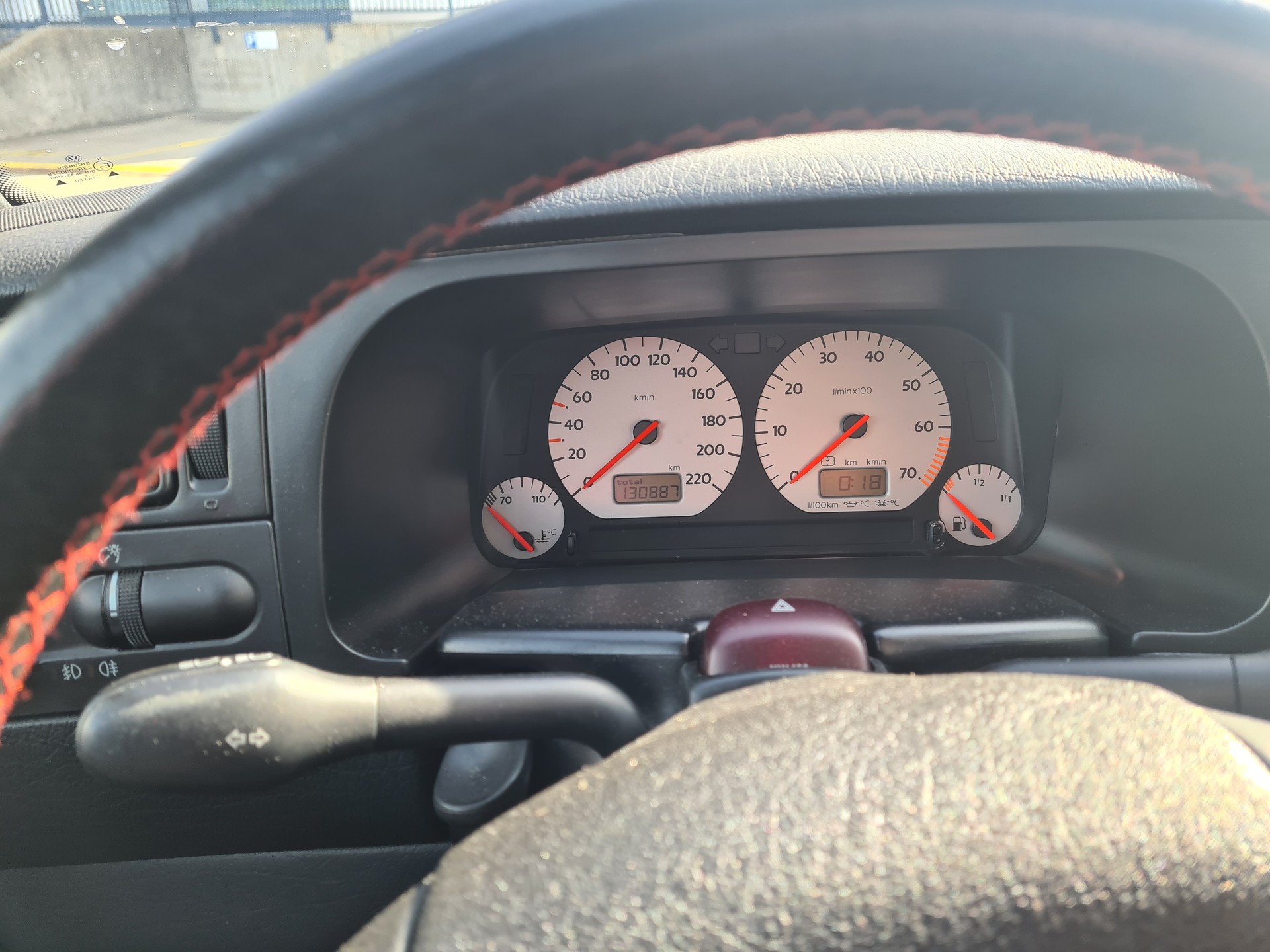 VW Golf 2000 GTI Edition-image-9