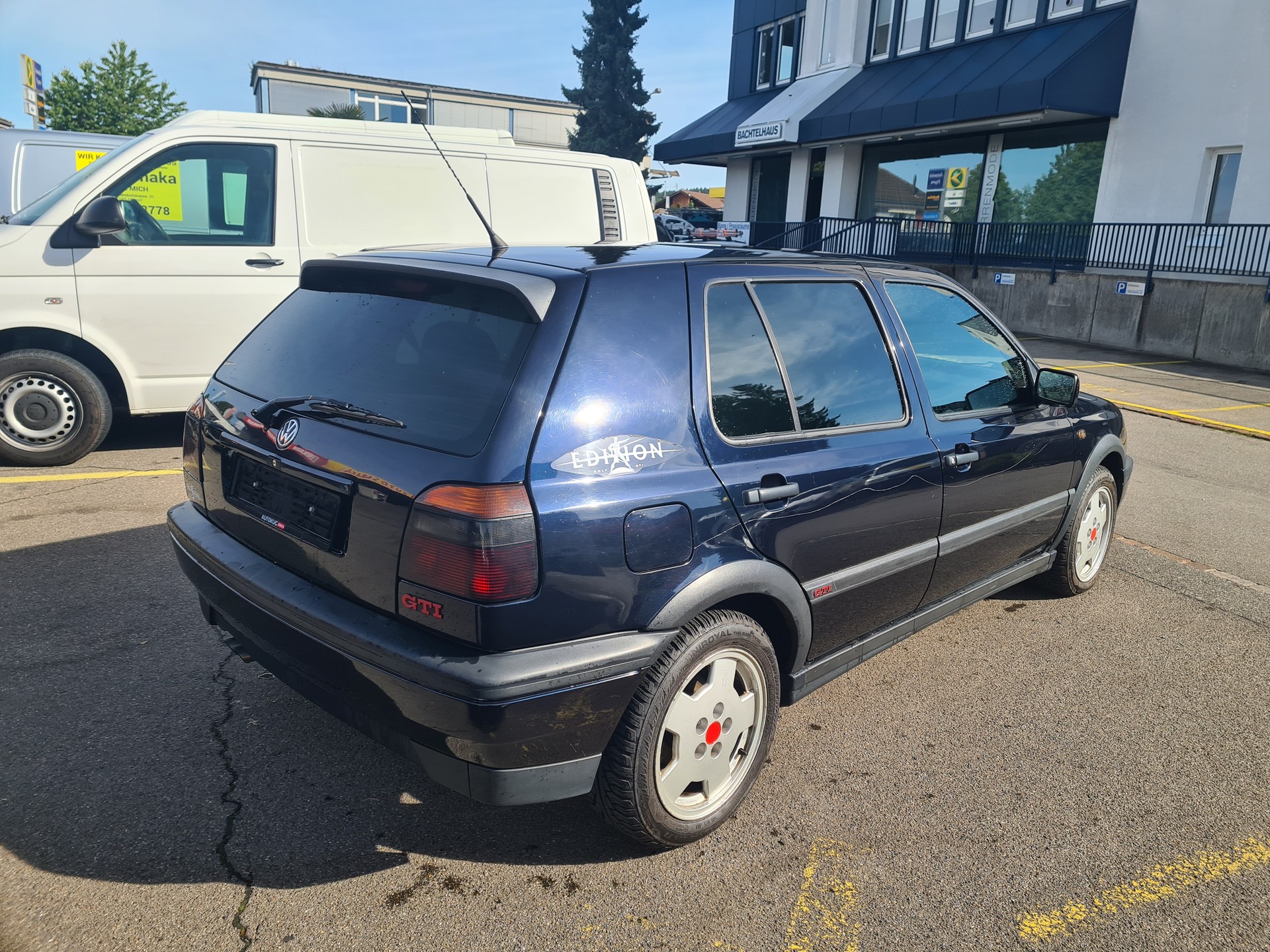 VW Golf 2000 GTI Edition-image-5