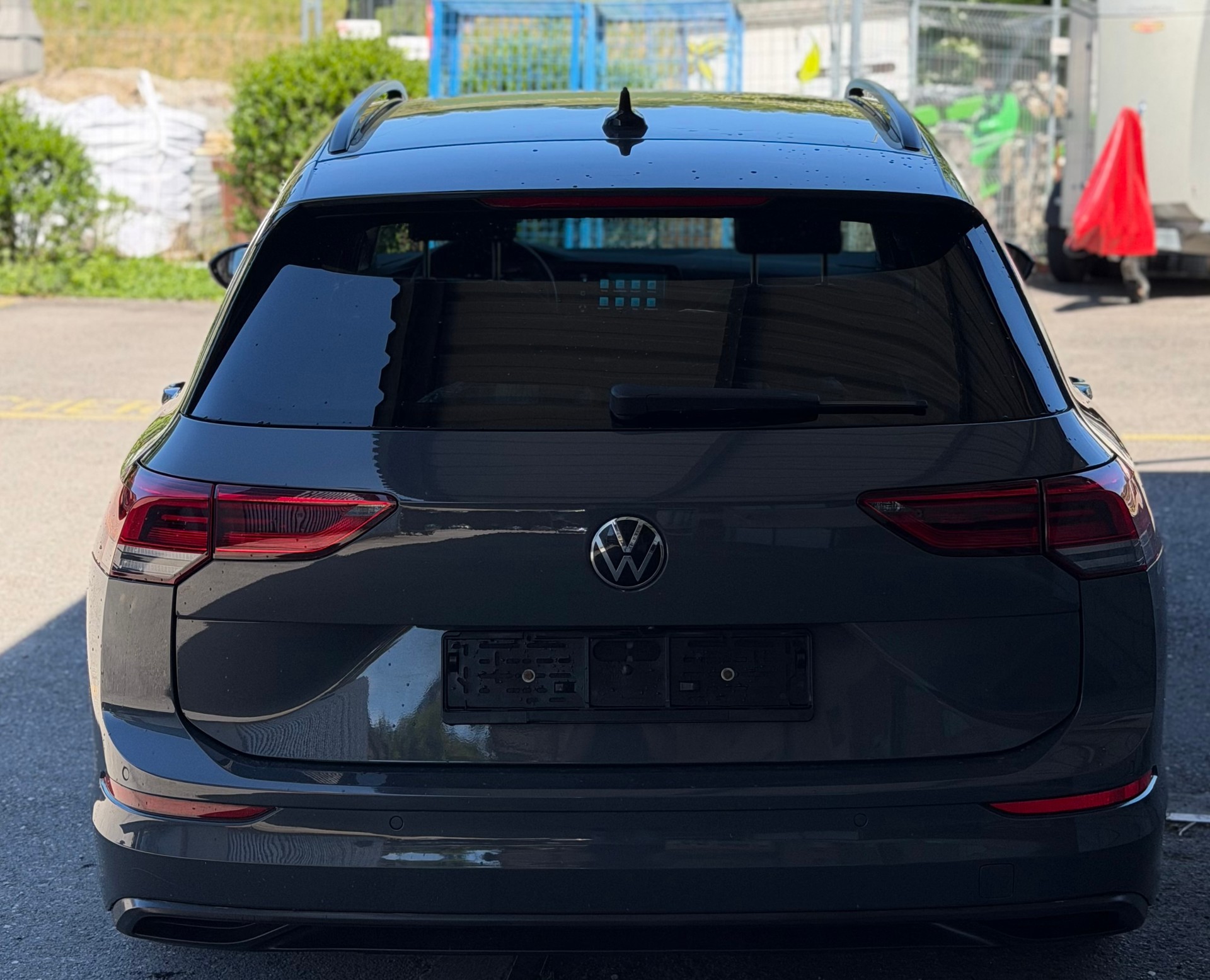 VW Golf Variant 1.5 eTSI Life-image-5