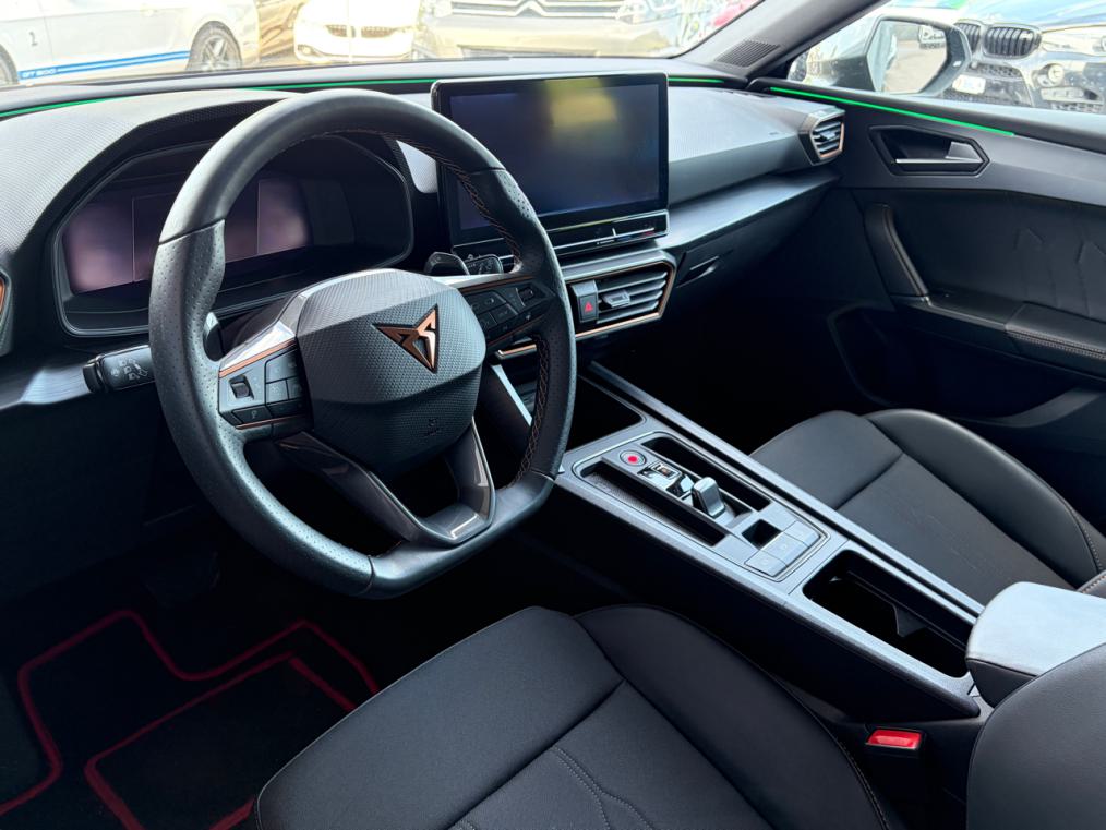 CUPRA LEON 1.5 eTSi-image-3