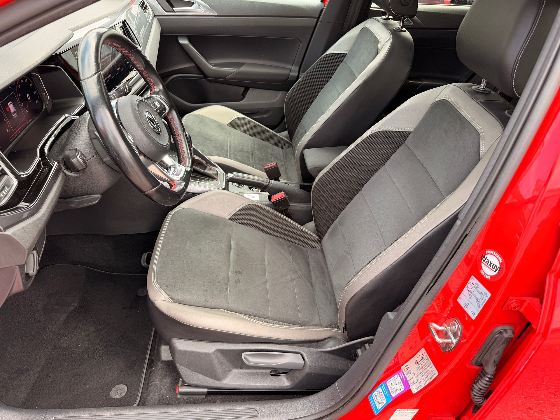 VW Polo 2.0 TSI GTI DSG-image-5