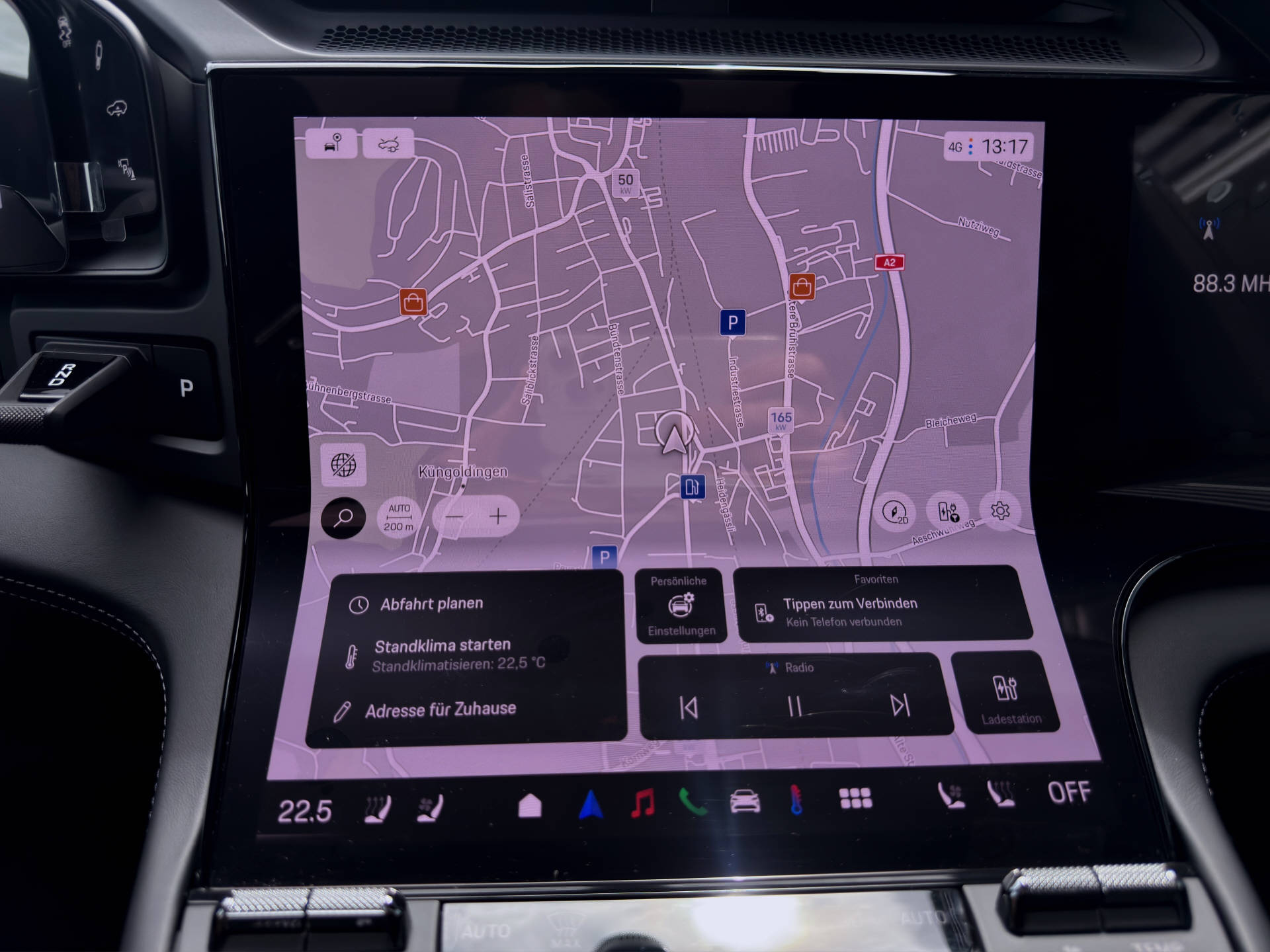 PORSCHE Cayenne Electric-image-8
