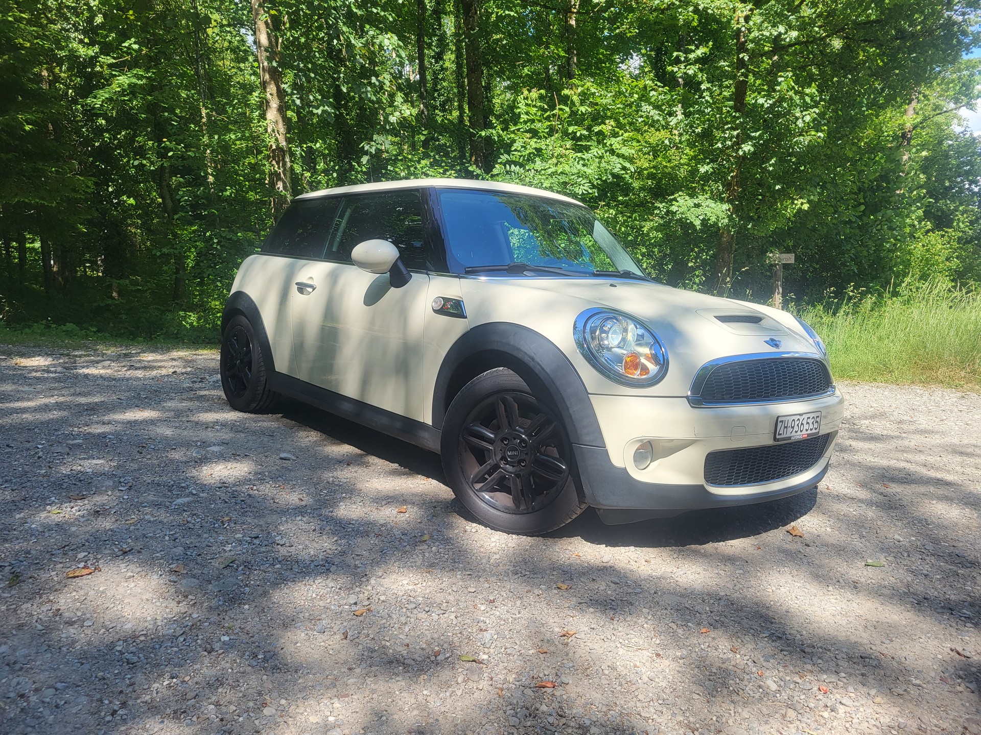 MINI 1.6i Cooper S-image-0