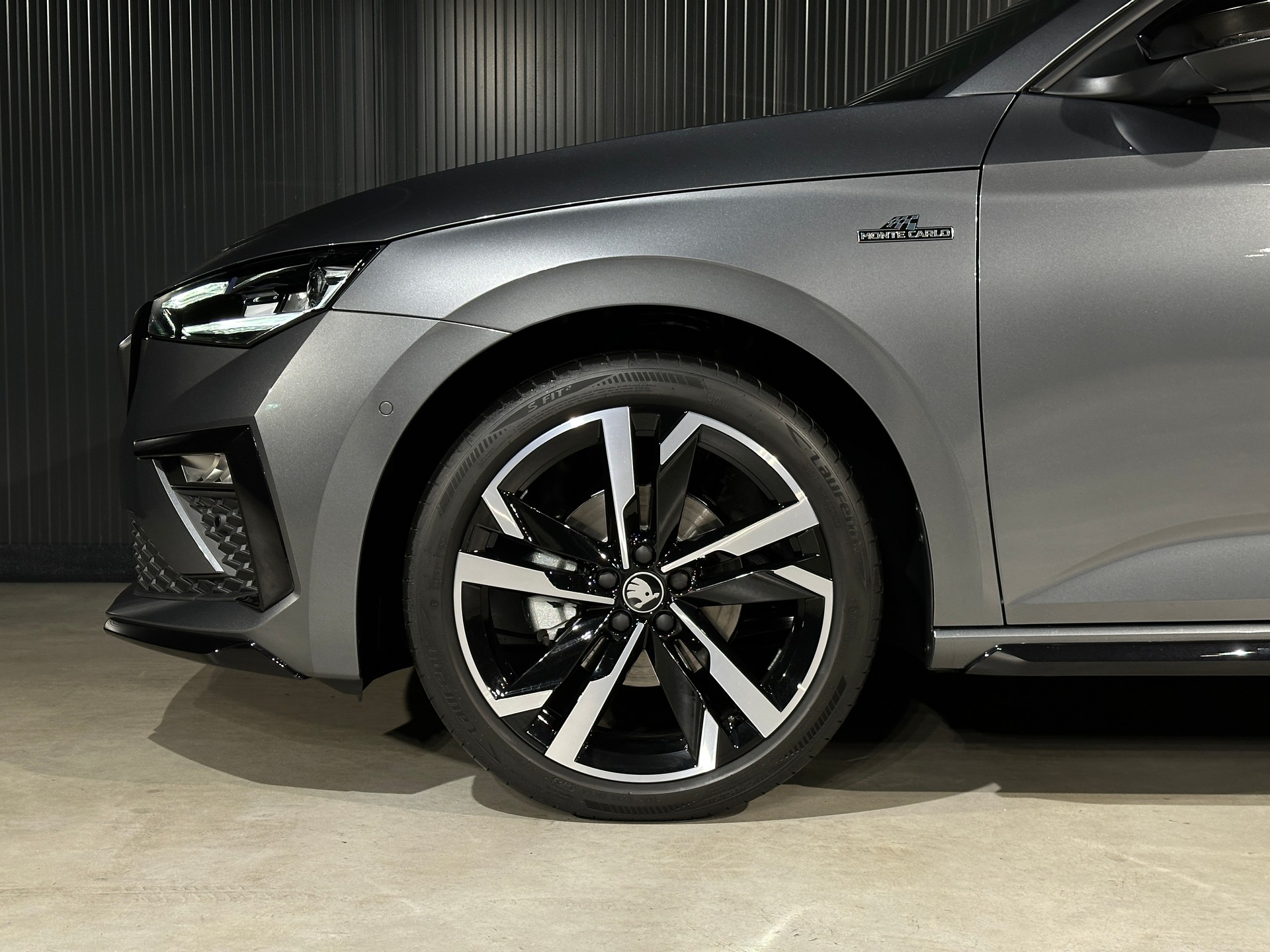 SKODA Scala 1.5 TSI Monte Carlo DSG-image-30