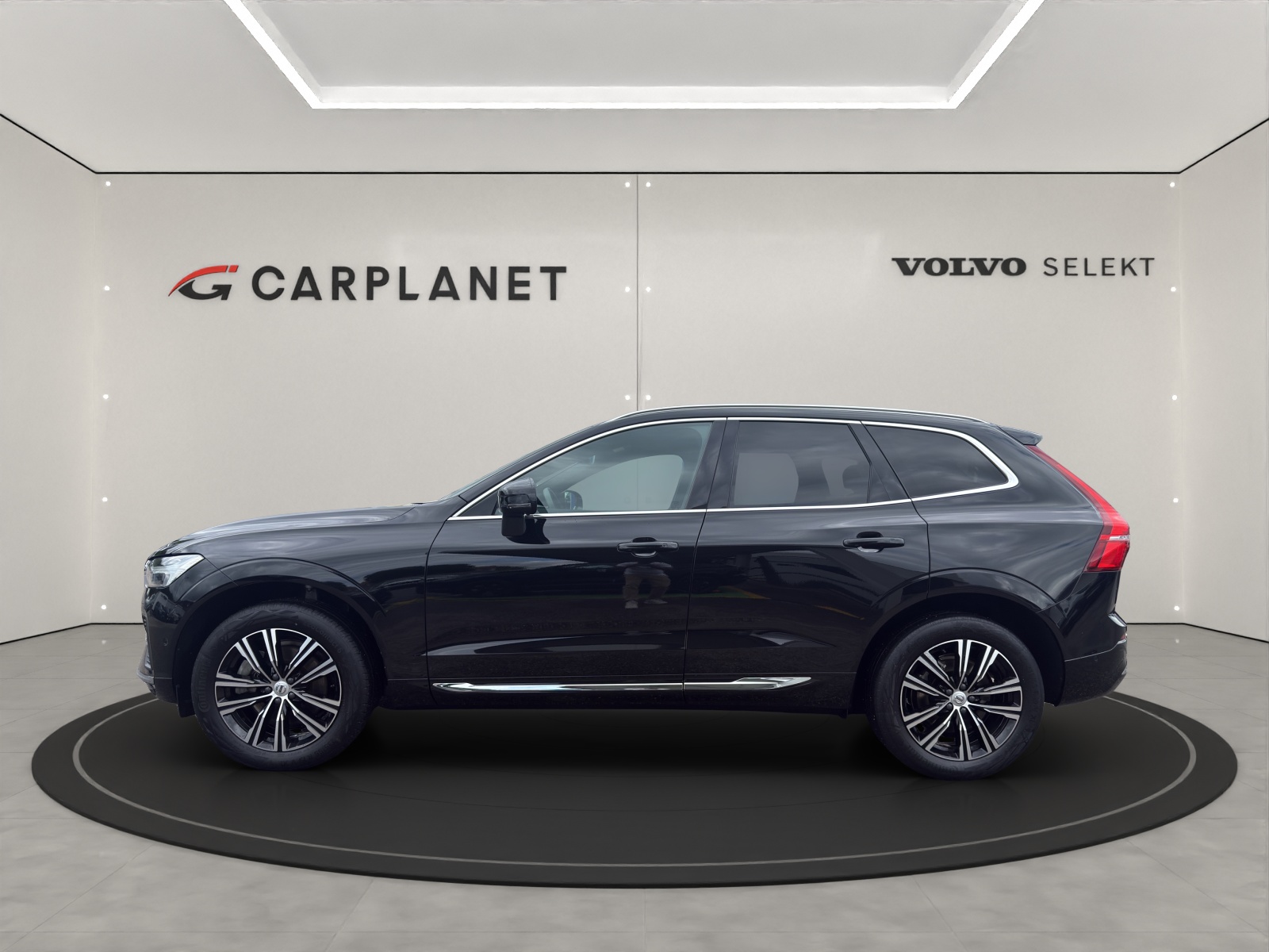 VOLVO XC60 2.0 B4 MH Inscription AWD-image-1