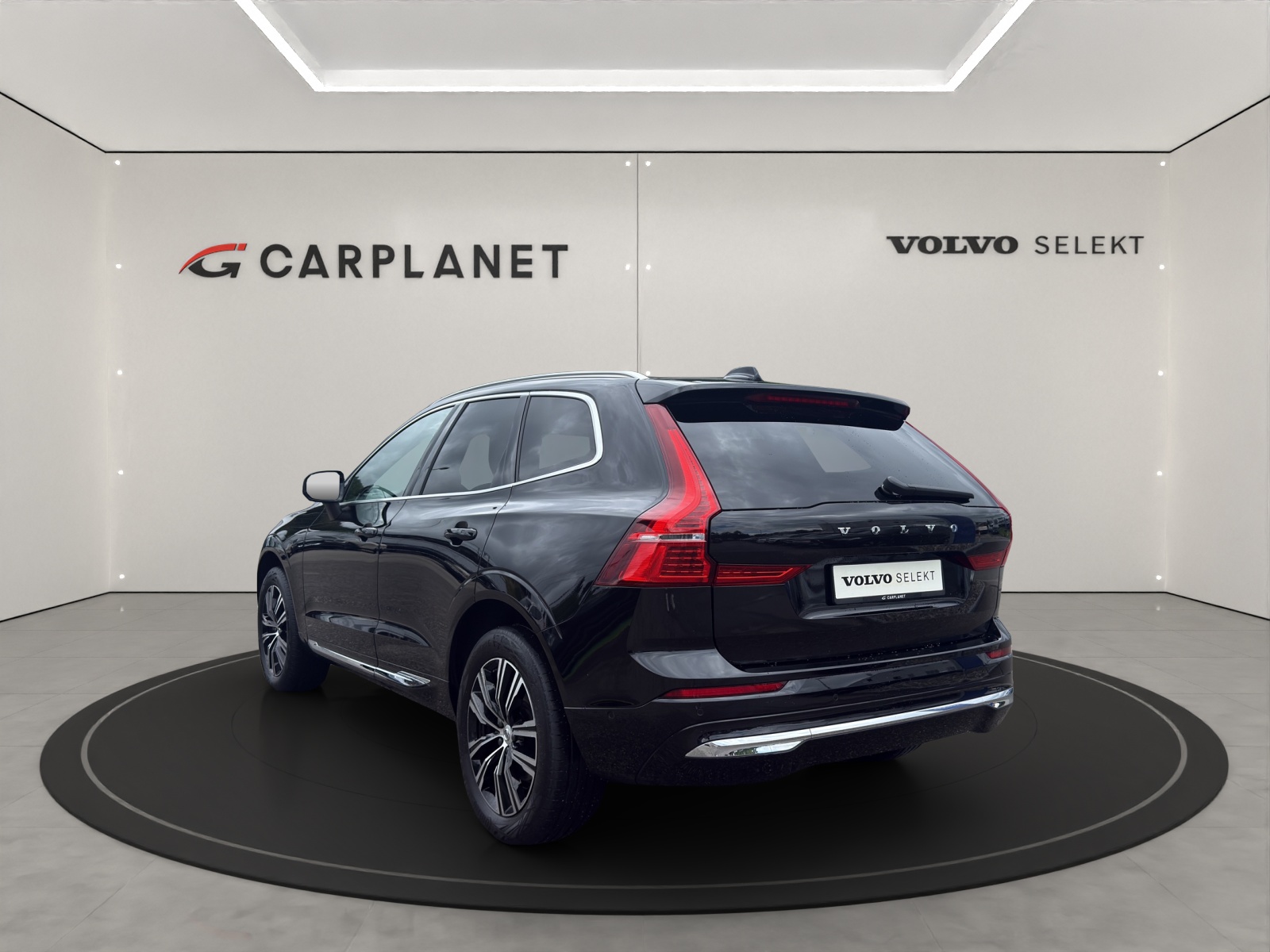 VOLVO XC60 2.0 B4 MH Inscription AWD-image-2