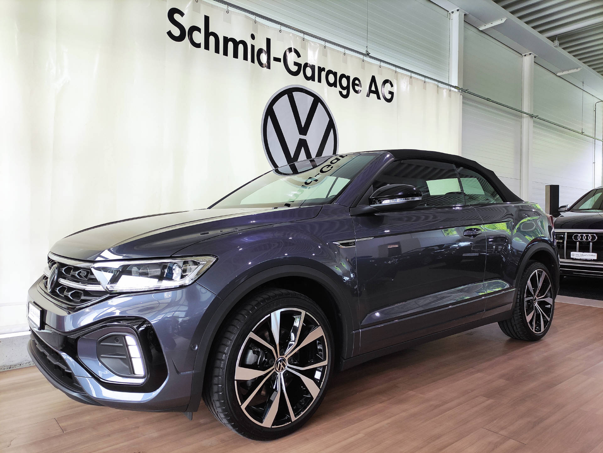 VW T-Roc Cabriolet 1.5 TSI R-Line Black-Style DSG-image-11