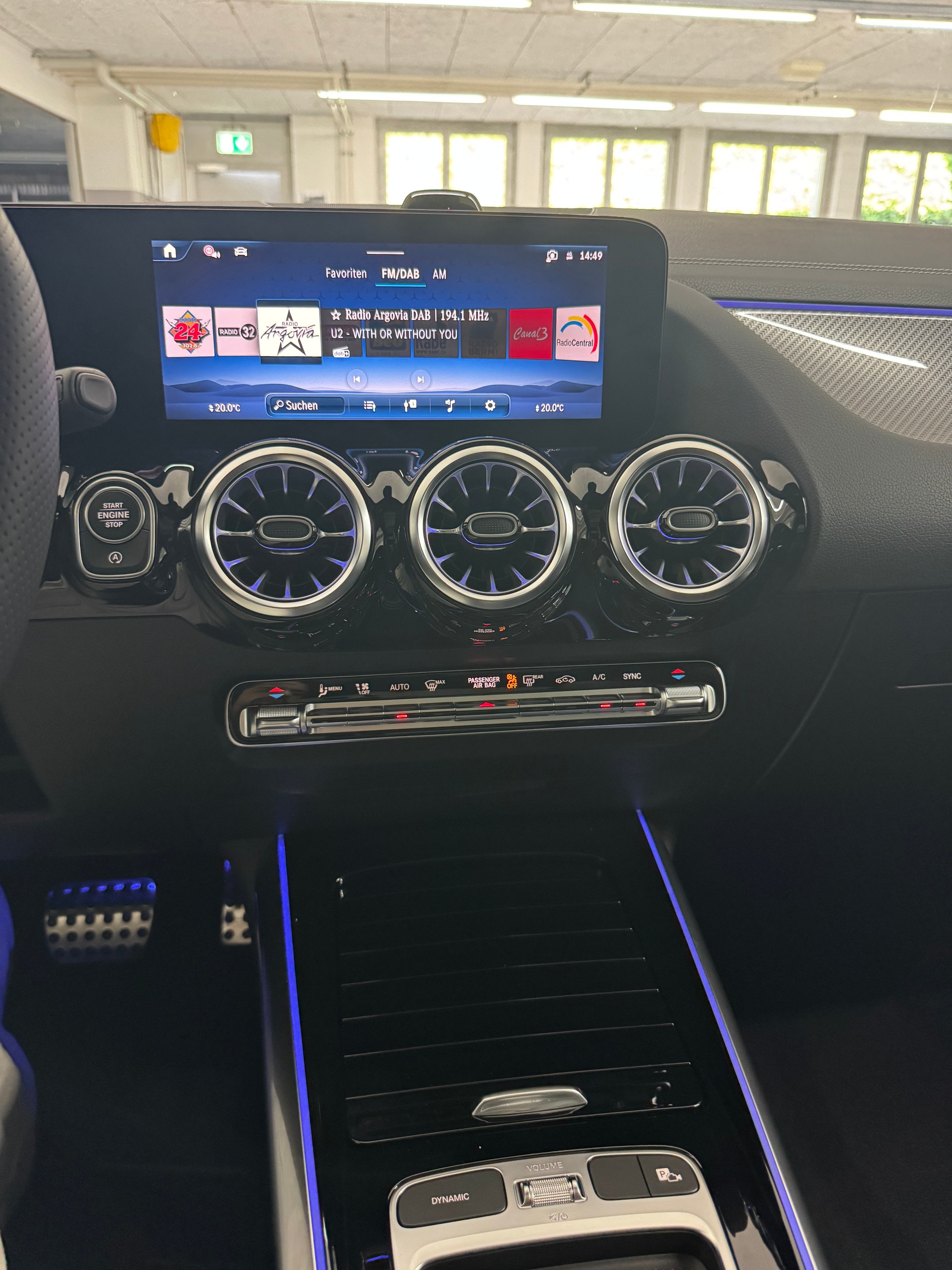 MERCEDES-BENZ GLA 250 4MATIC Swiss Star-image-7